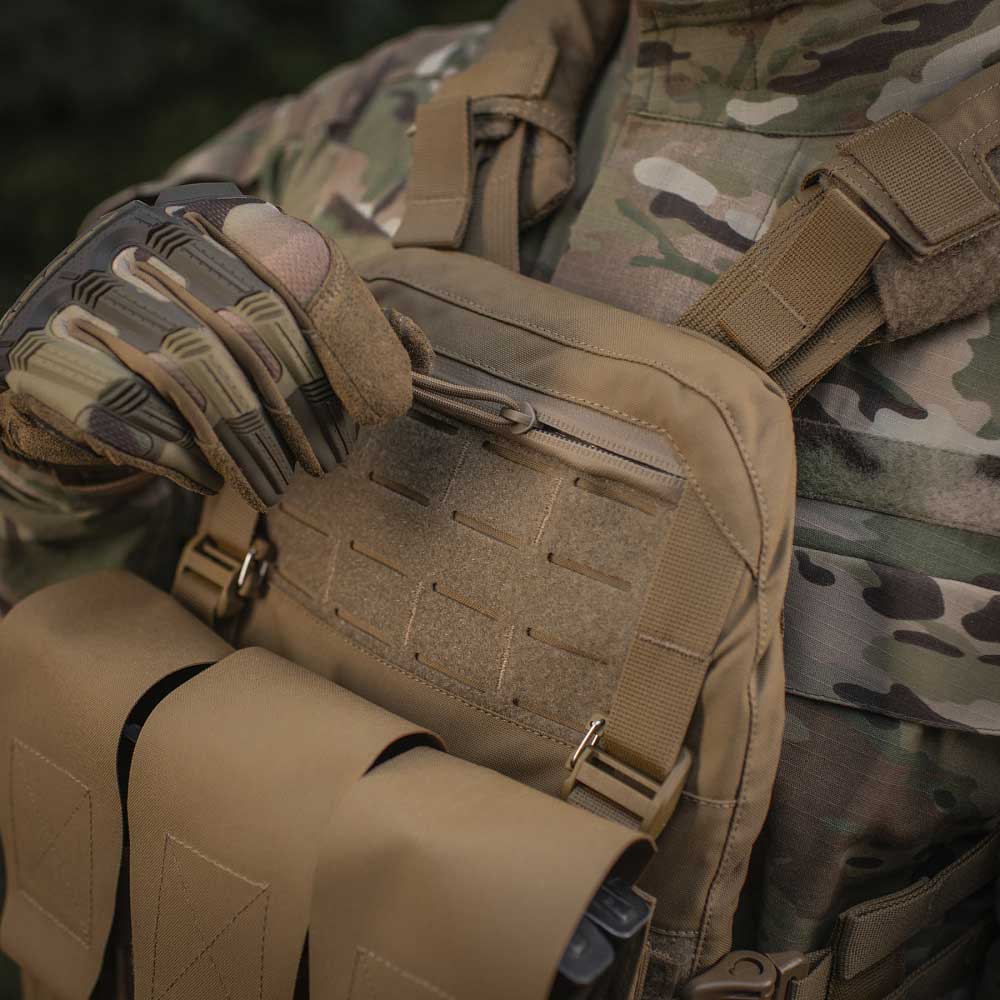 Vestă tactică tip Plate Carrier M-Tac Cuirass QRS Gen. II - Coyote