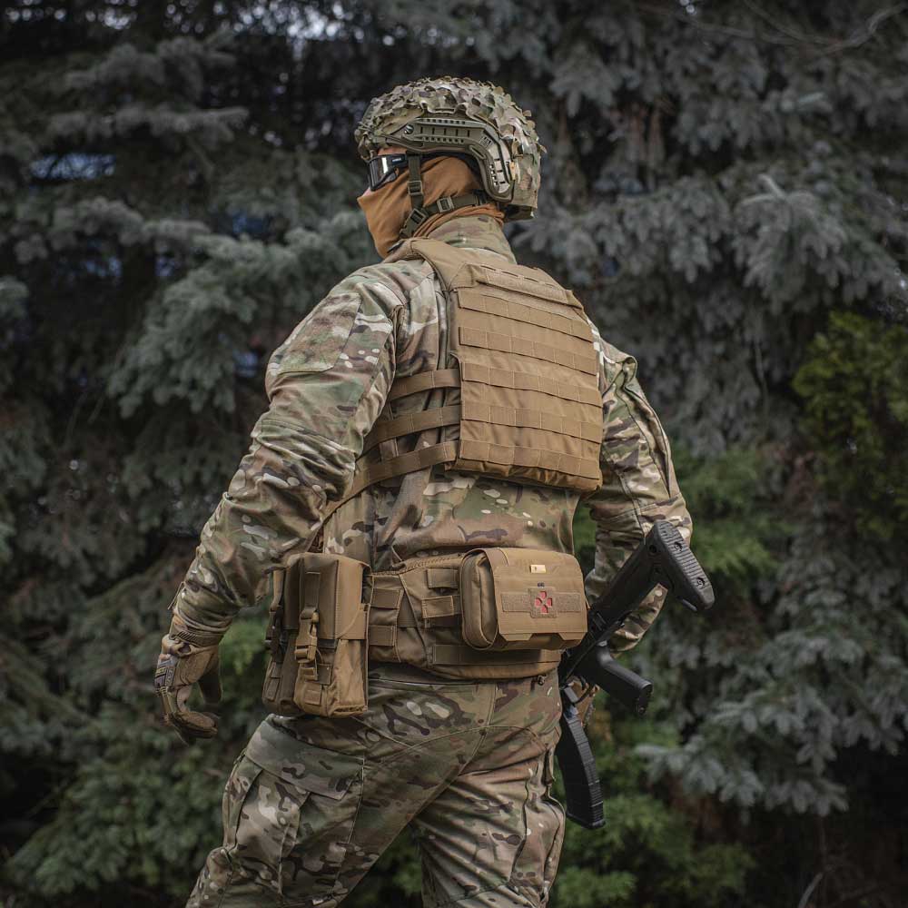Vestă tactică tip Plate Carrier M-Tac Cuirass QRS Gen. II - Coyote