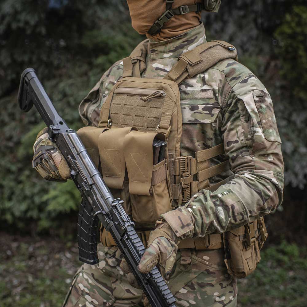Vestă tactică tip Plate Carrier M-Tac Cuirass QRS Gen. II - Coyote
