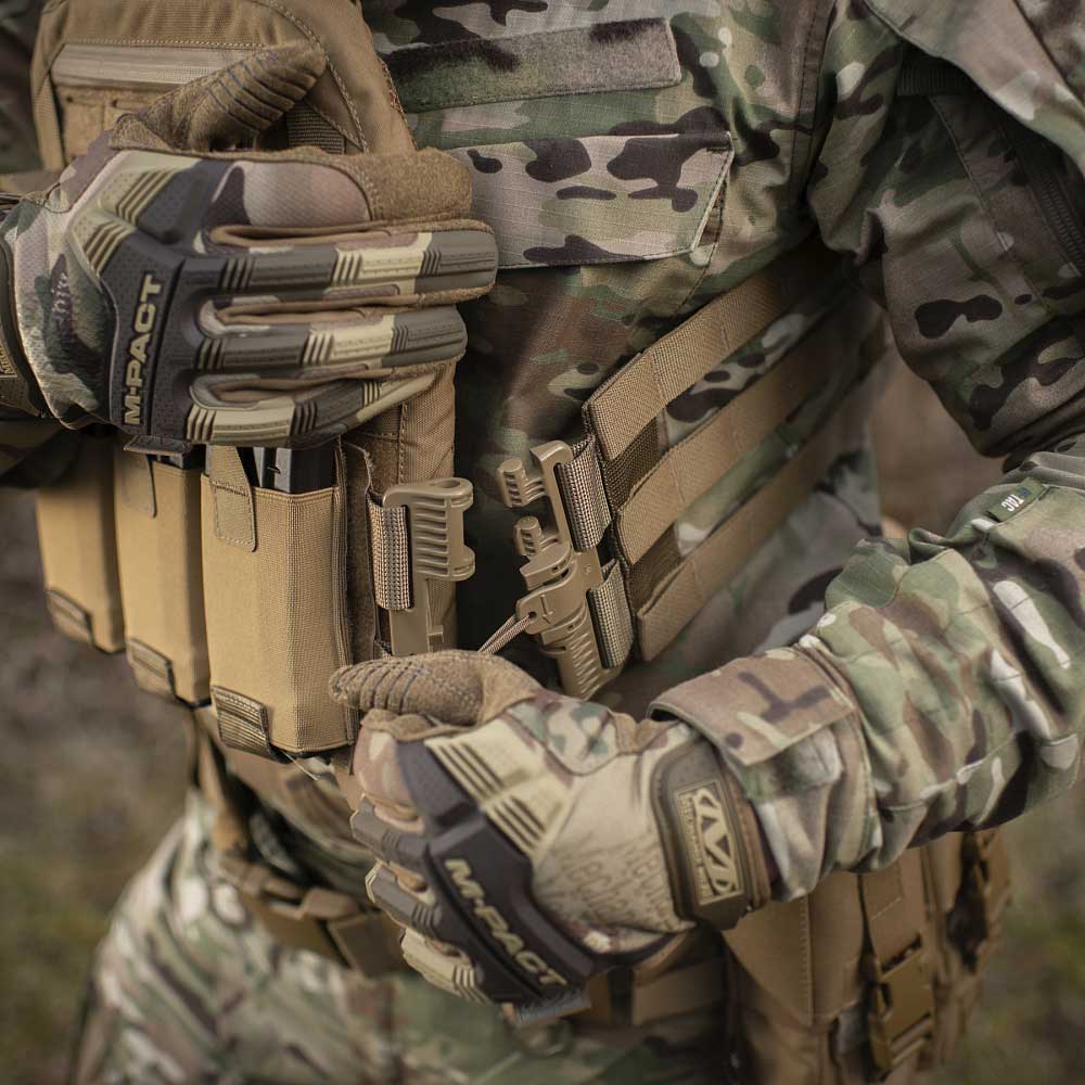 Vestă tactică tip Plate Carrier M-Tac Cuirass Fast QRS - Coyote - pentru plăci balistice Medium