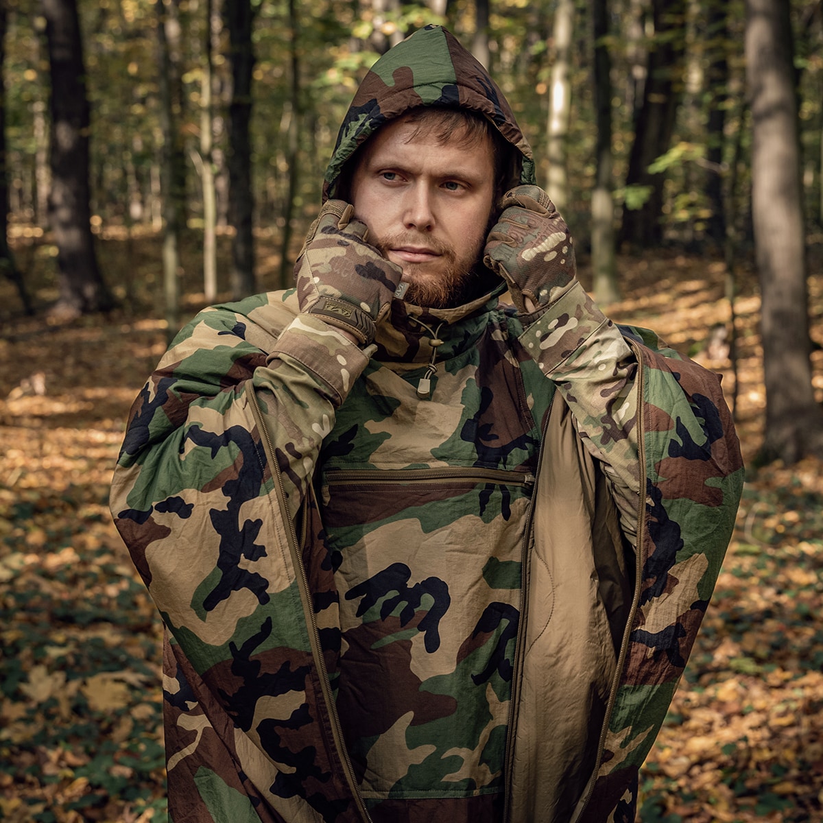 Poncho Helikon Swagman Roll Climashield Apex cu funcția de sac de dormit - US Woodland