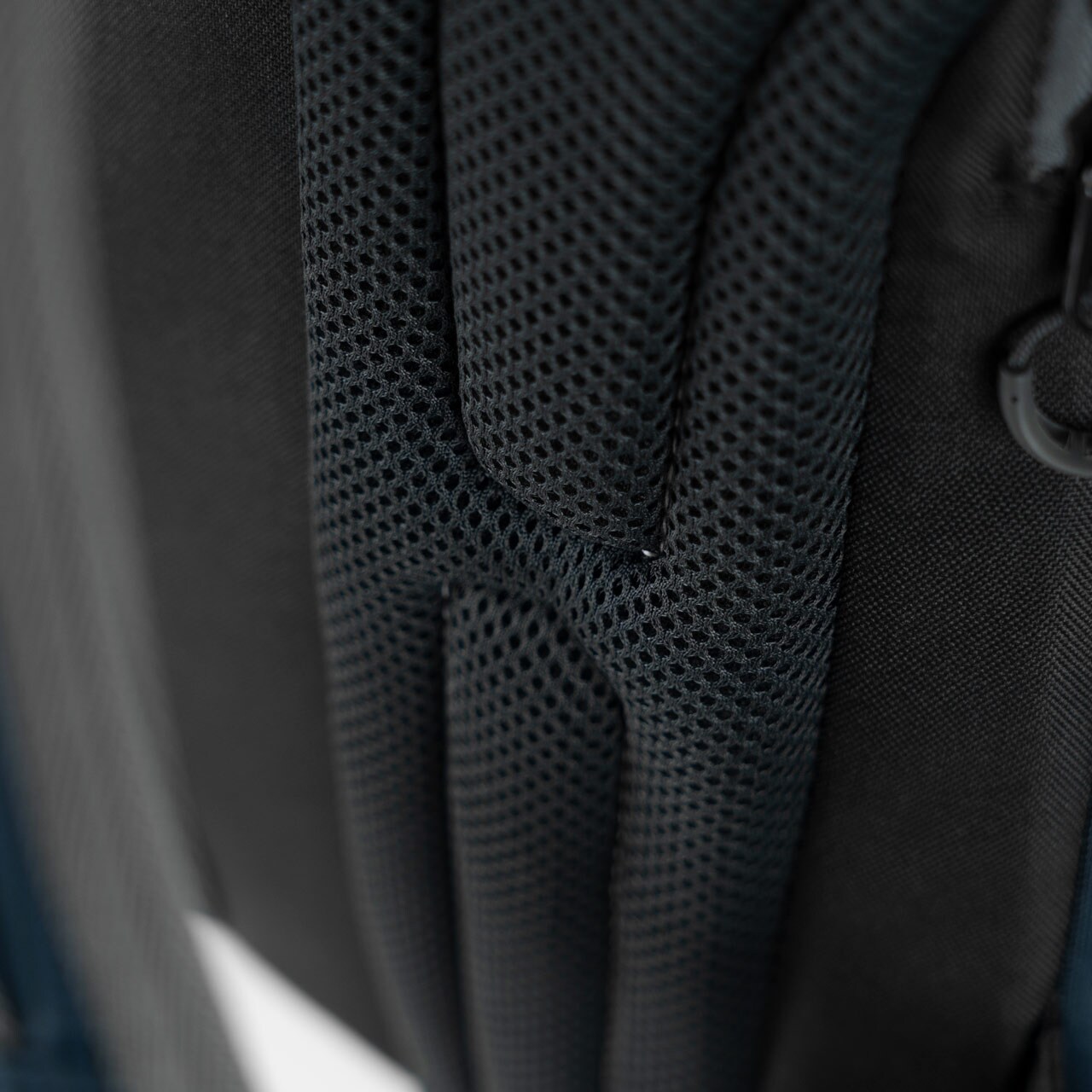 Rucsac Alpinus Lecco 25 l - Albastru închis