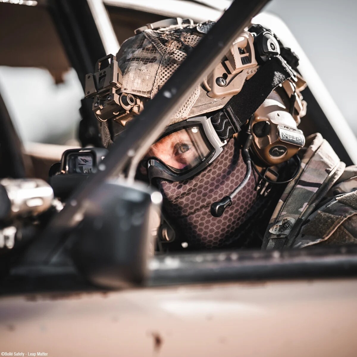 Ochelari tactici tip google Bolle X1000 - Black