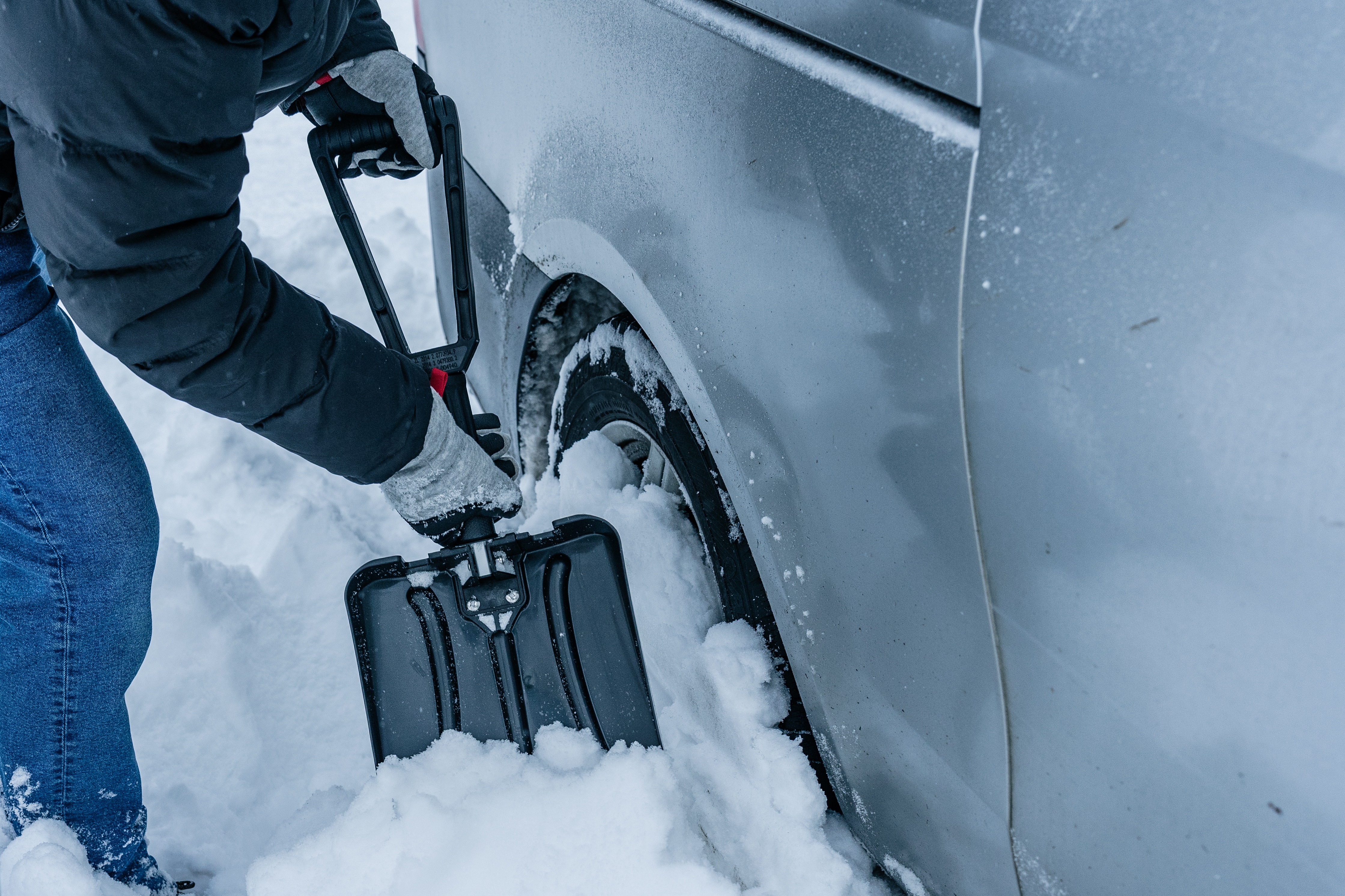 Lopată pliabilă Mil-Tec Snow Shovel Black