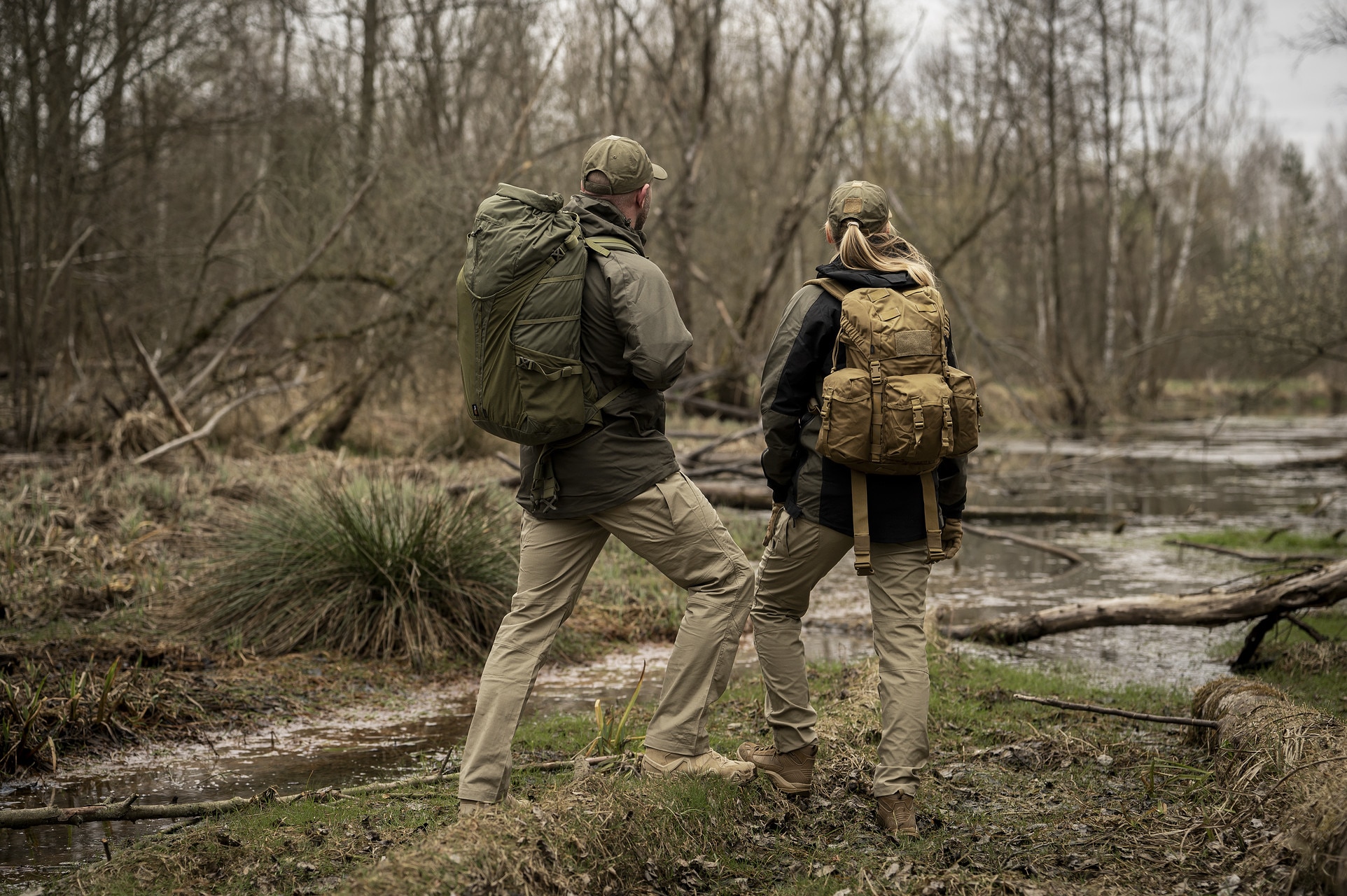 Pantaloni de damă Helikon Women's UTP Resized PolyCotton Rip-Stop - Khaki