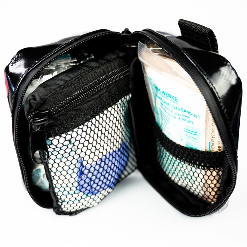 Trusă de prim ajutor pentru bicicletă Medaid cu accesorii tip 200 Black - rezistentă la apă