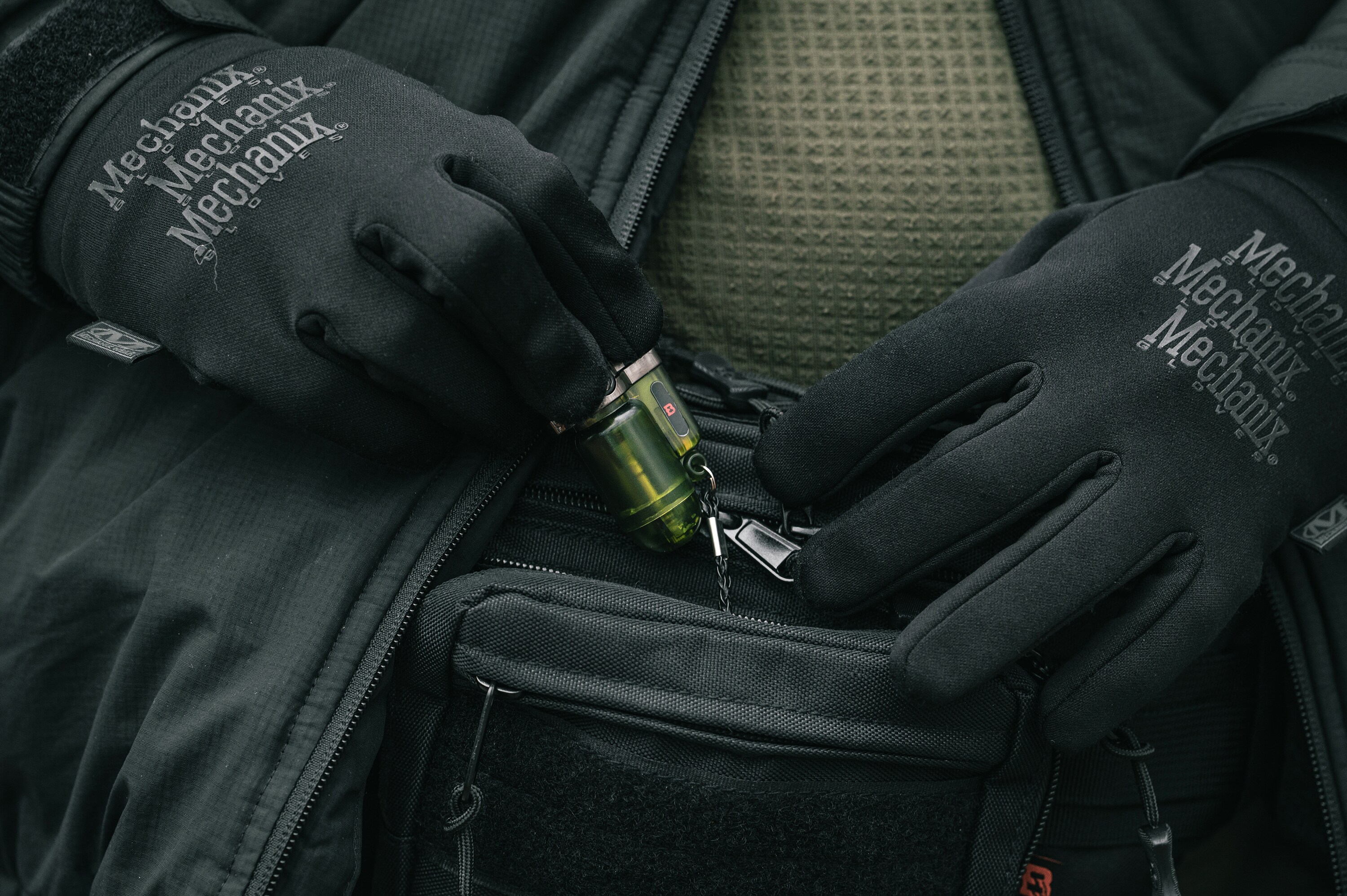 Geantă pentru șold Badger Outdoor Farley - Neagră