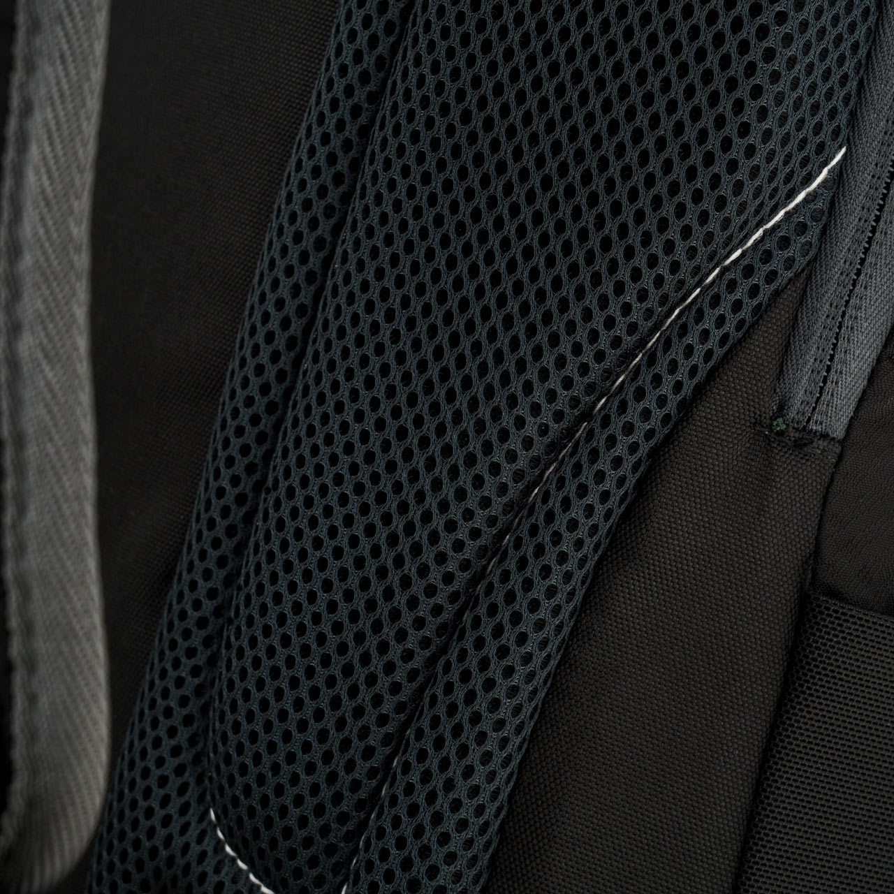 Rucsac Alpinus Lecco II 30 l - Negru