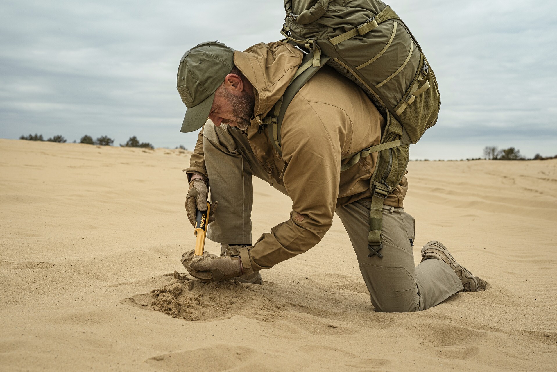 Detector de  metale portabil Nokta AccuPoint