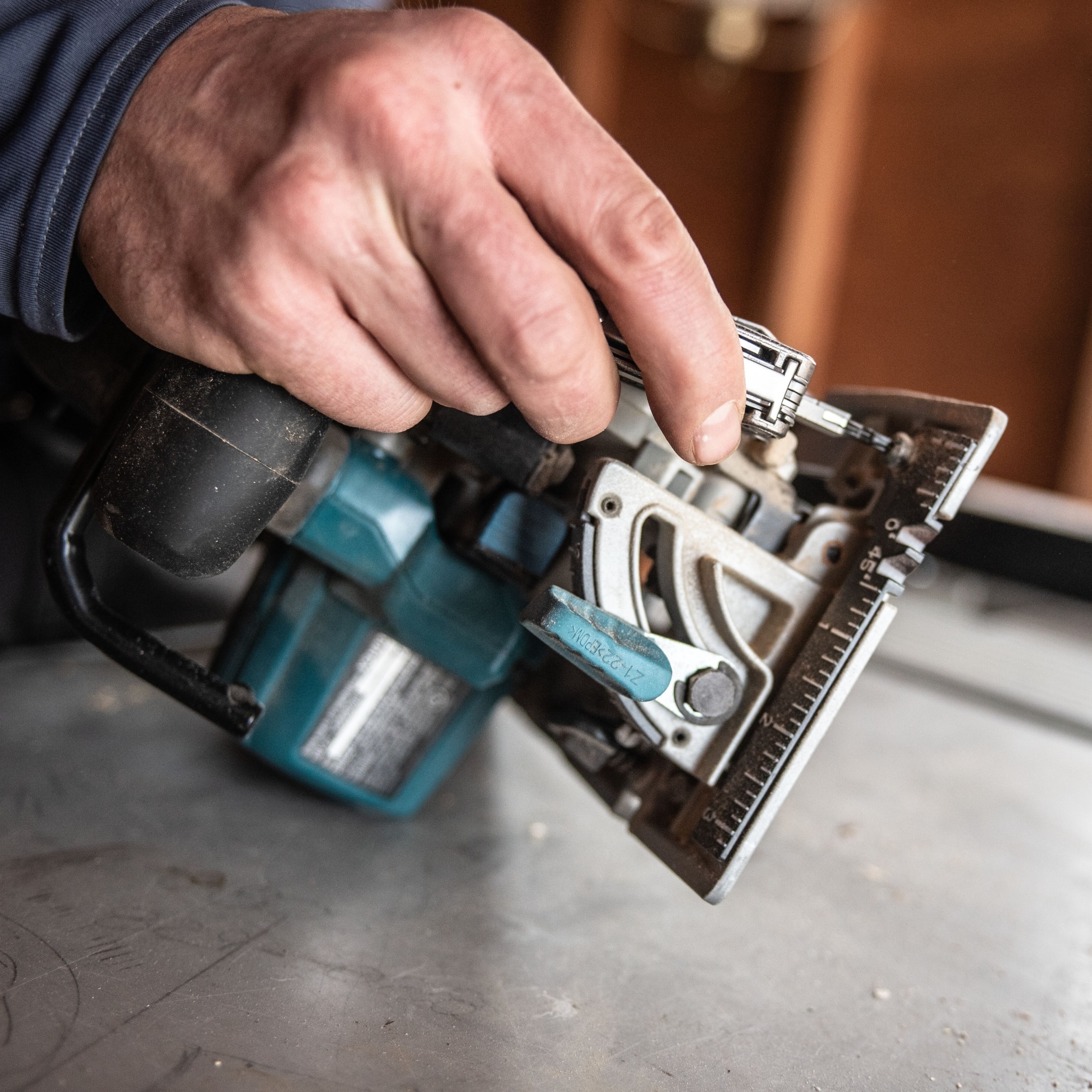 Multitool Leatherman Charge TTi Plus cu husă