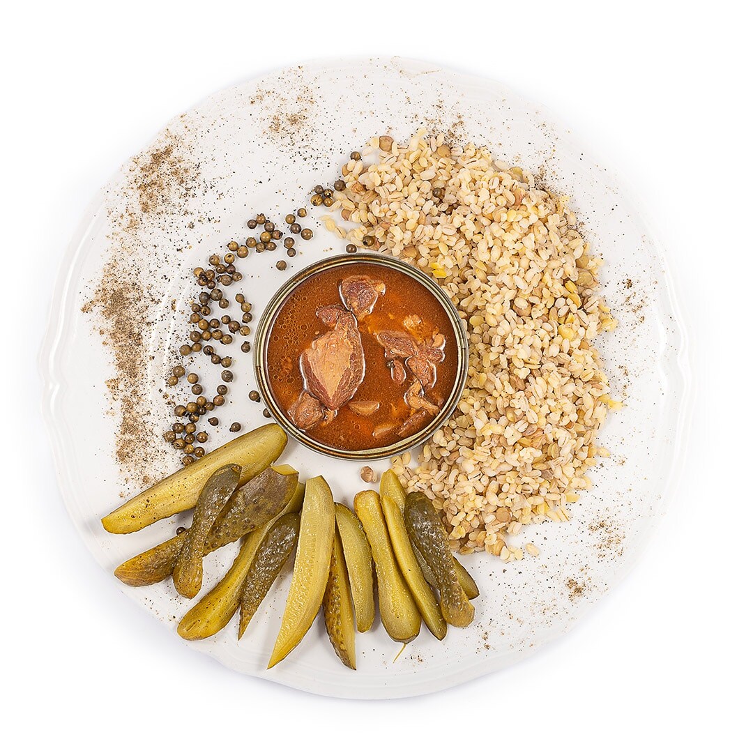 Conservă alimentară Moya Pucha „Popieprzone Cielę” - Vițel în piper verde 300 g