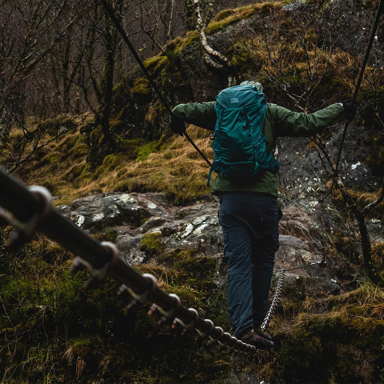 Rucsac Highlander Outdoor Summit 40 l - Leaf Green