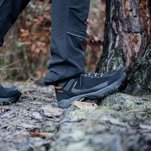 Încălțăminte Bennon Hombre High - Black