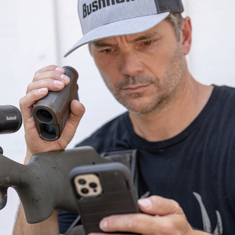 Telemetru cu laser Bushnell Bone Collector 1800 6x25 - Brown/Grey