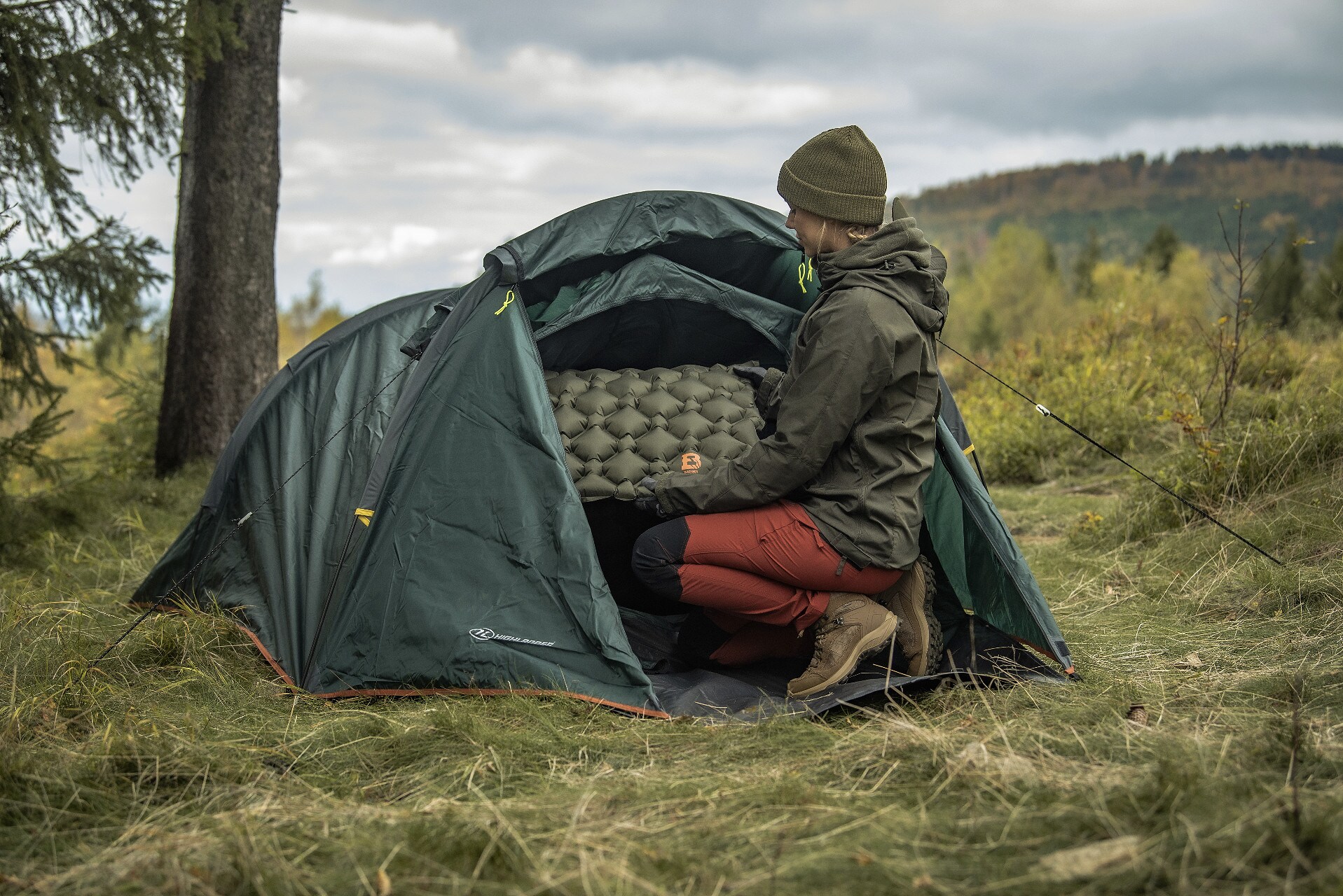 Saltea pentru o persoană Badger Outdoor 188 x 58 cm - Olive