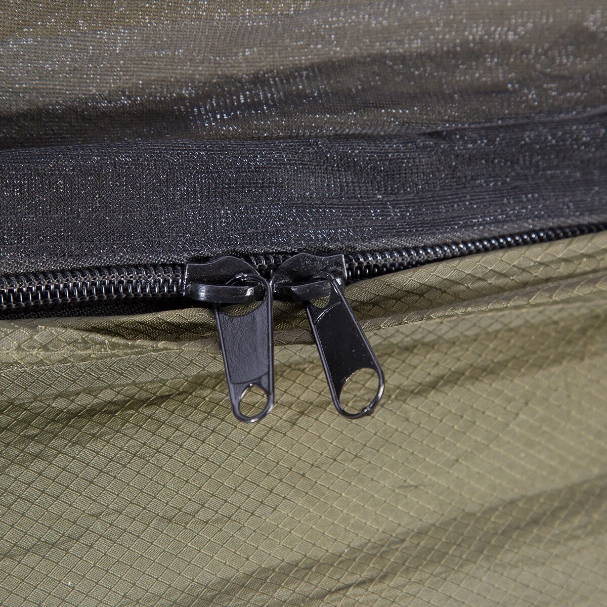 Hamac cu plasă de protecție împotriva insectelor Nils Camp NC3116 - Verde