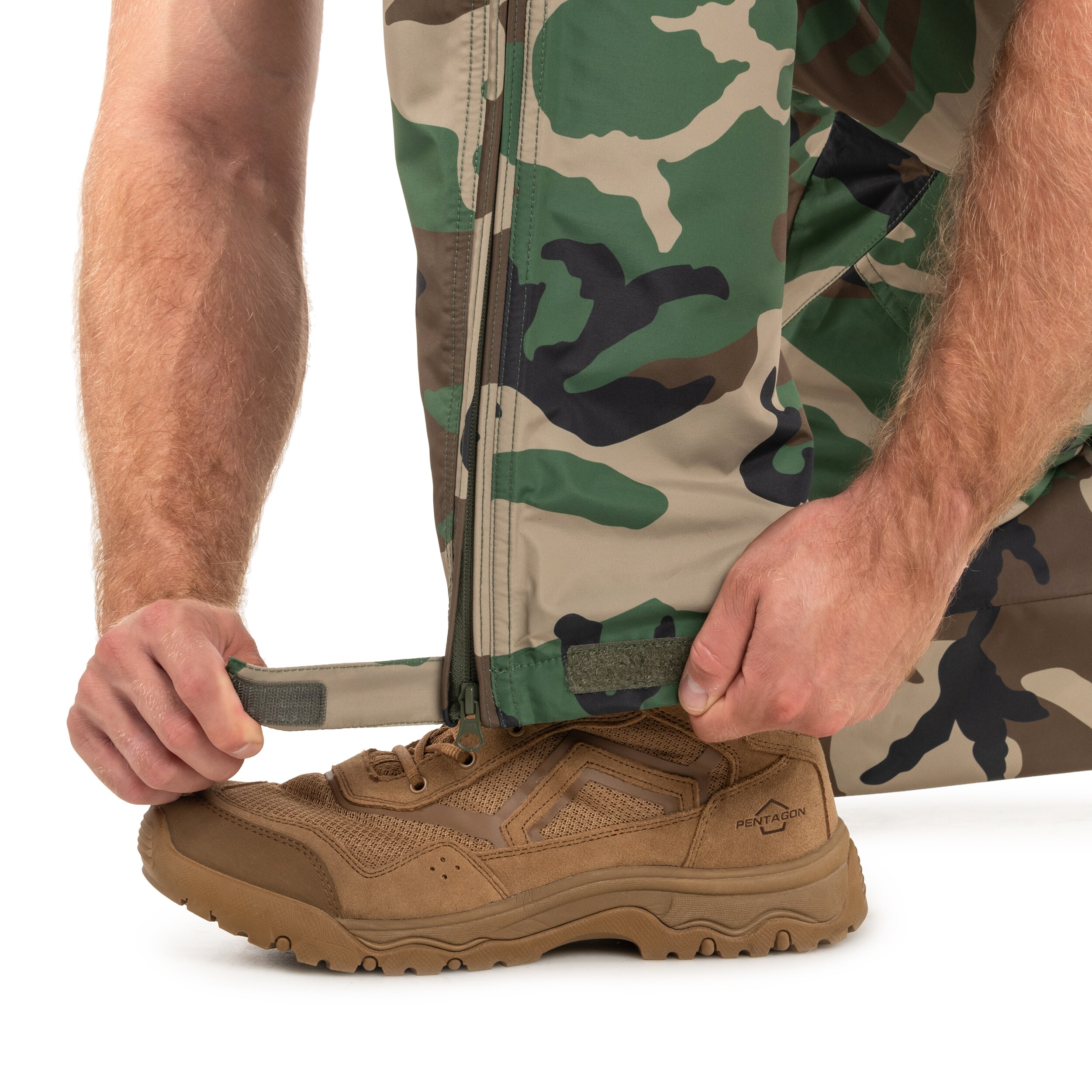 Pantaloni Pentagon Hurricane cu bretele - Woodland