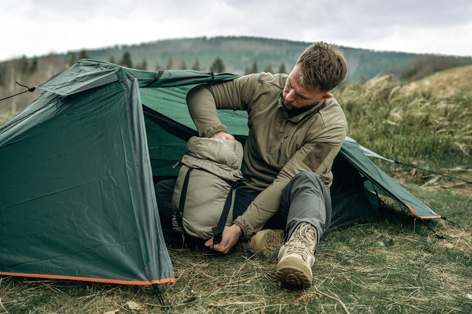 Sac de dormit Highlander Forces Trooper 250 - Ranger Green - Stâng