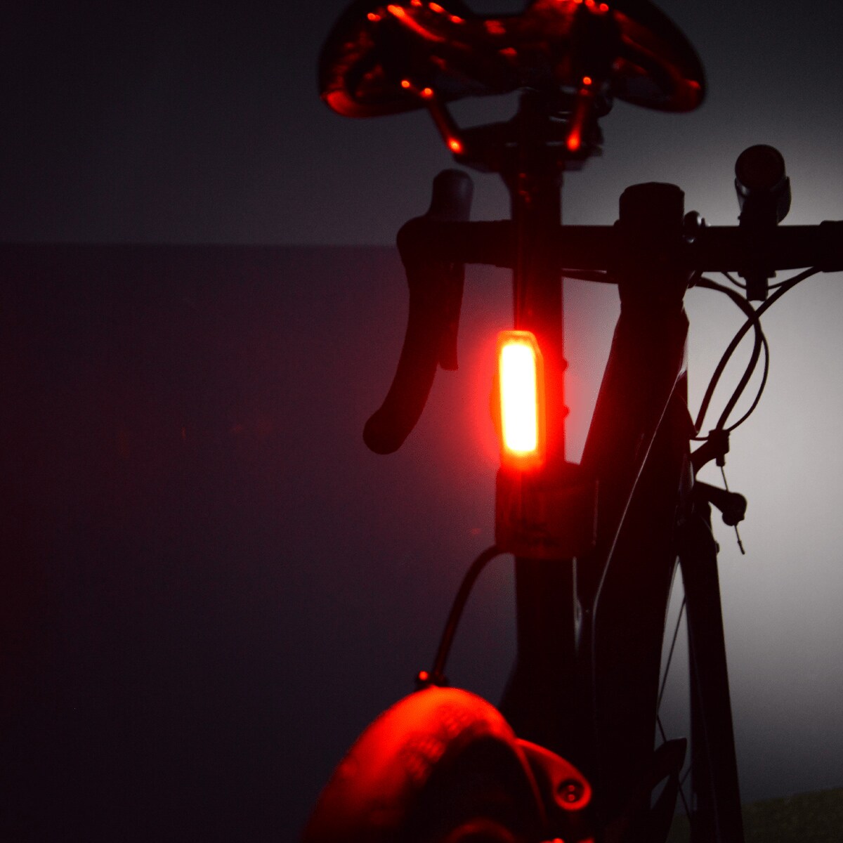 Lumină spate pentru bicicletă Mactronic Red Line 2.0