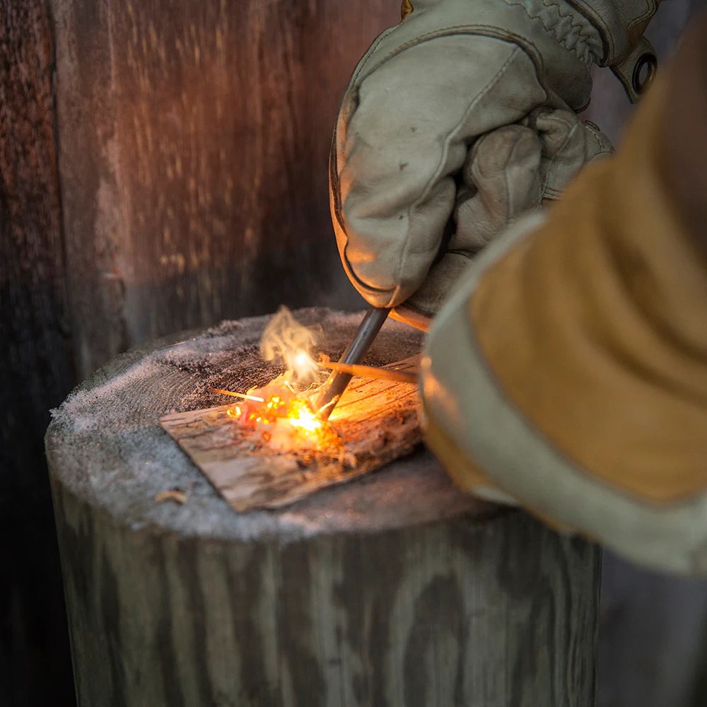 Kit pentru aprinderea focului Kupilka Firesteel 8 - Brown