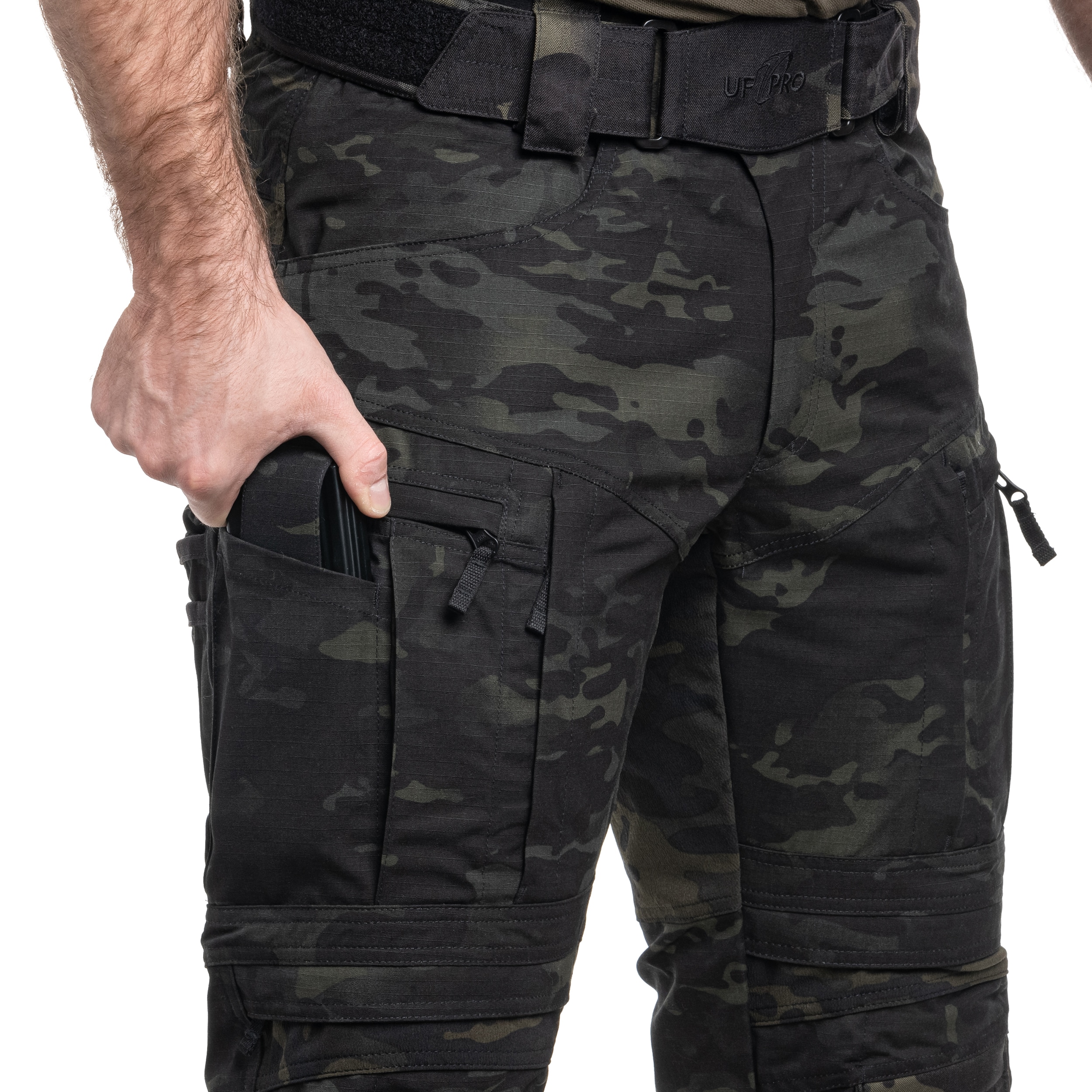 Pantaloni UF PRO Striker XT Gen.3 Combat - MultiCam Black