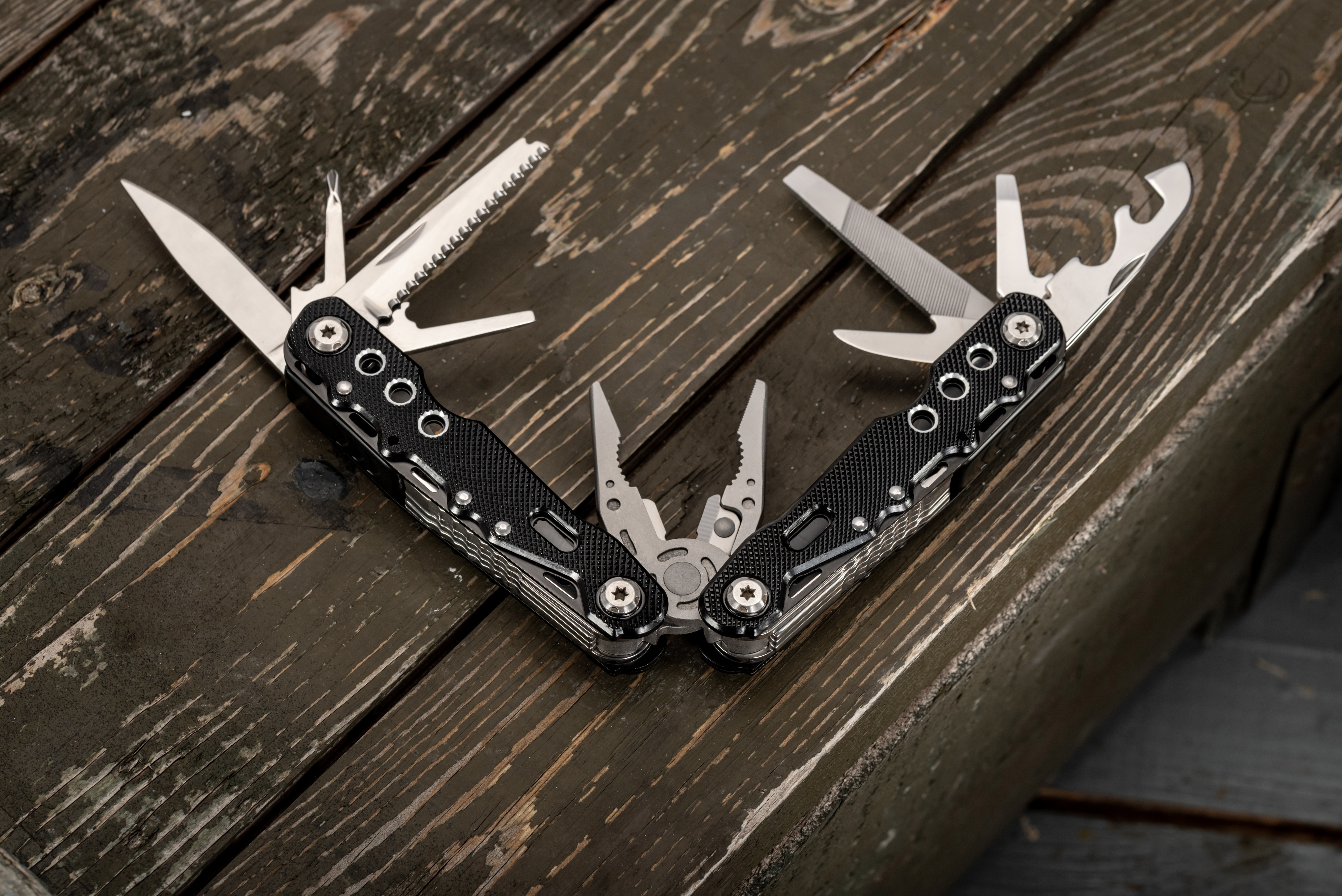 Multitool Mamba Tac Craft 12în1 - Black