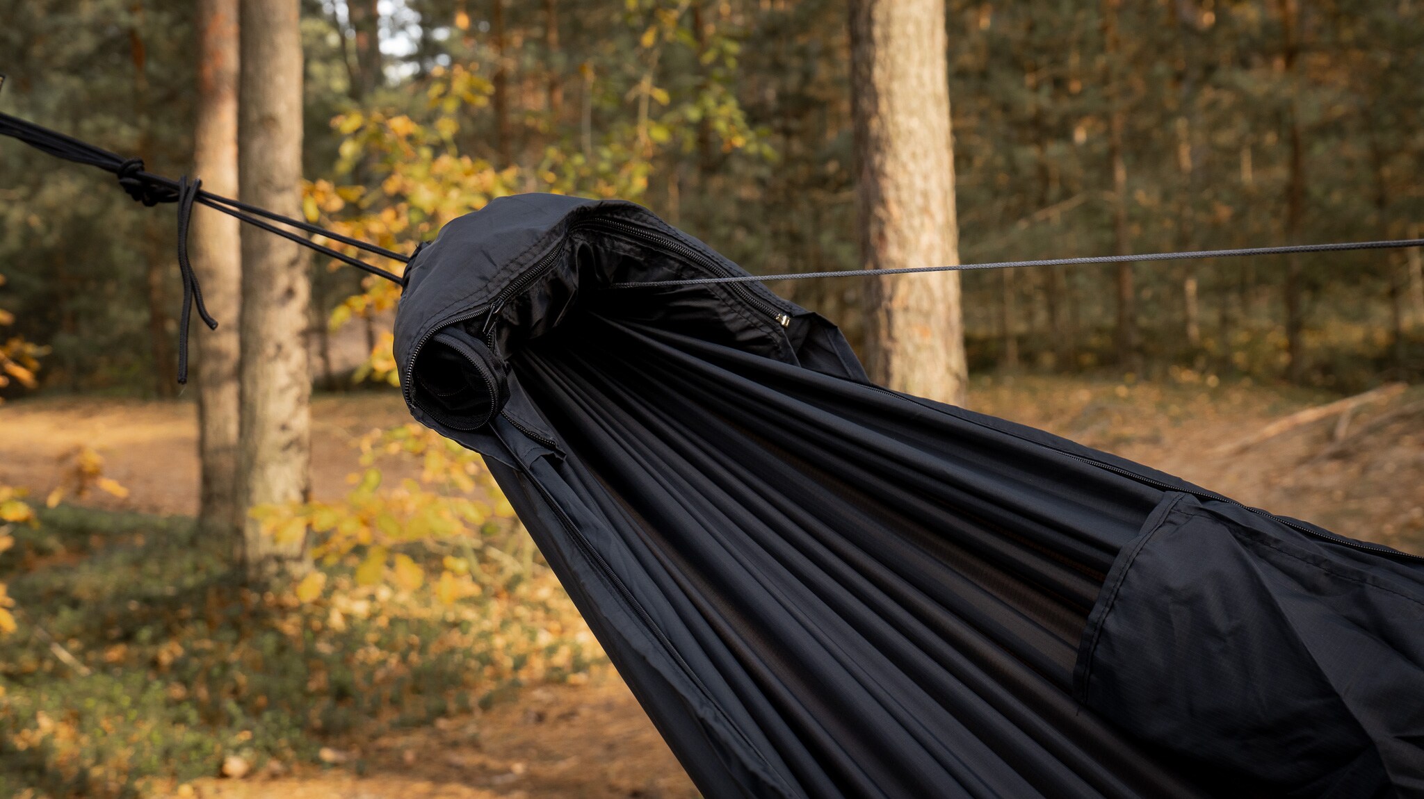 Hamac ultraușor TigerWood Ważka V2 Long Pocket Black - cu plasă împotriva insectelor