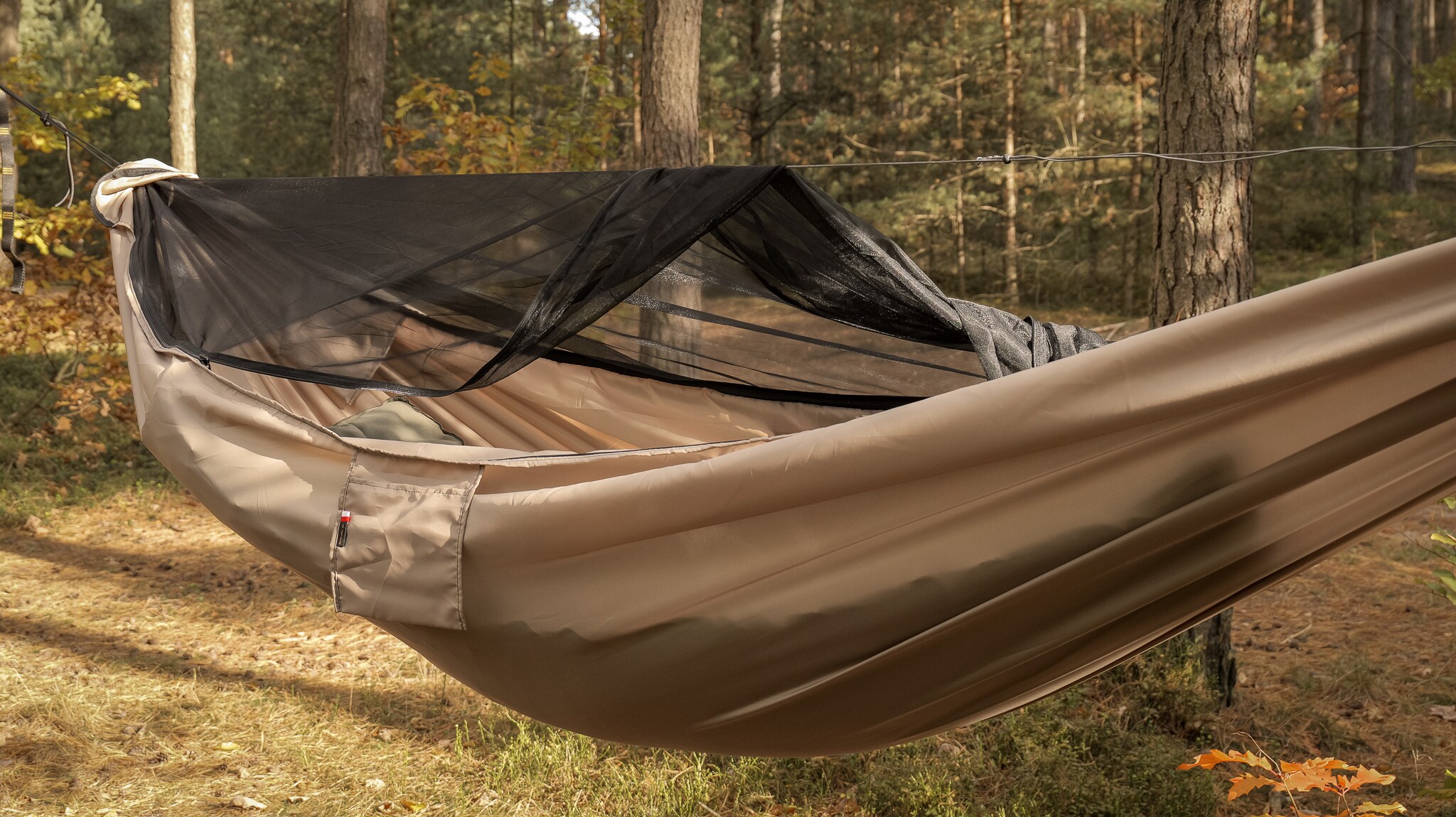 Hamac TigerWood Ważka V1 Long Pocket Desert - cu plasă împotriva insectelor
