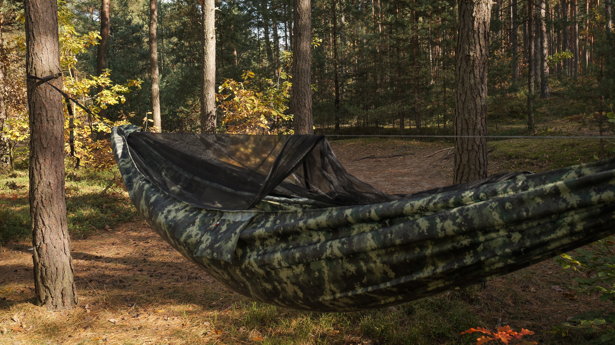 Hamac TigerWood Ważka V1 Long Pocket Camo - cu plasă împotriva insectelor