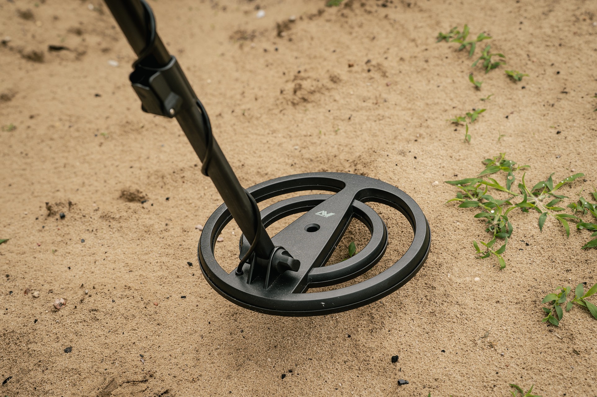 Detector de metale Minelab X-Terra Intrepid Tactical