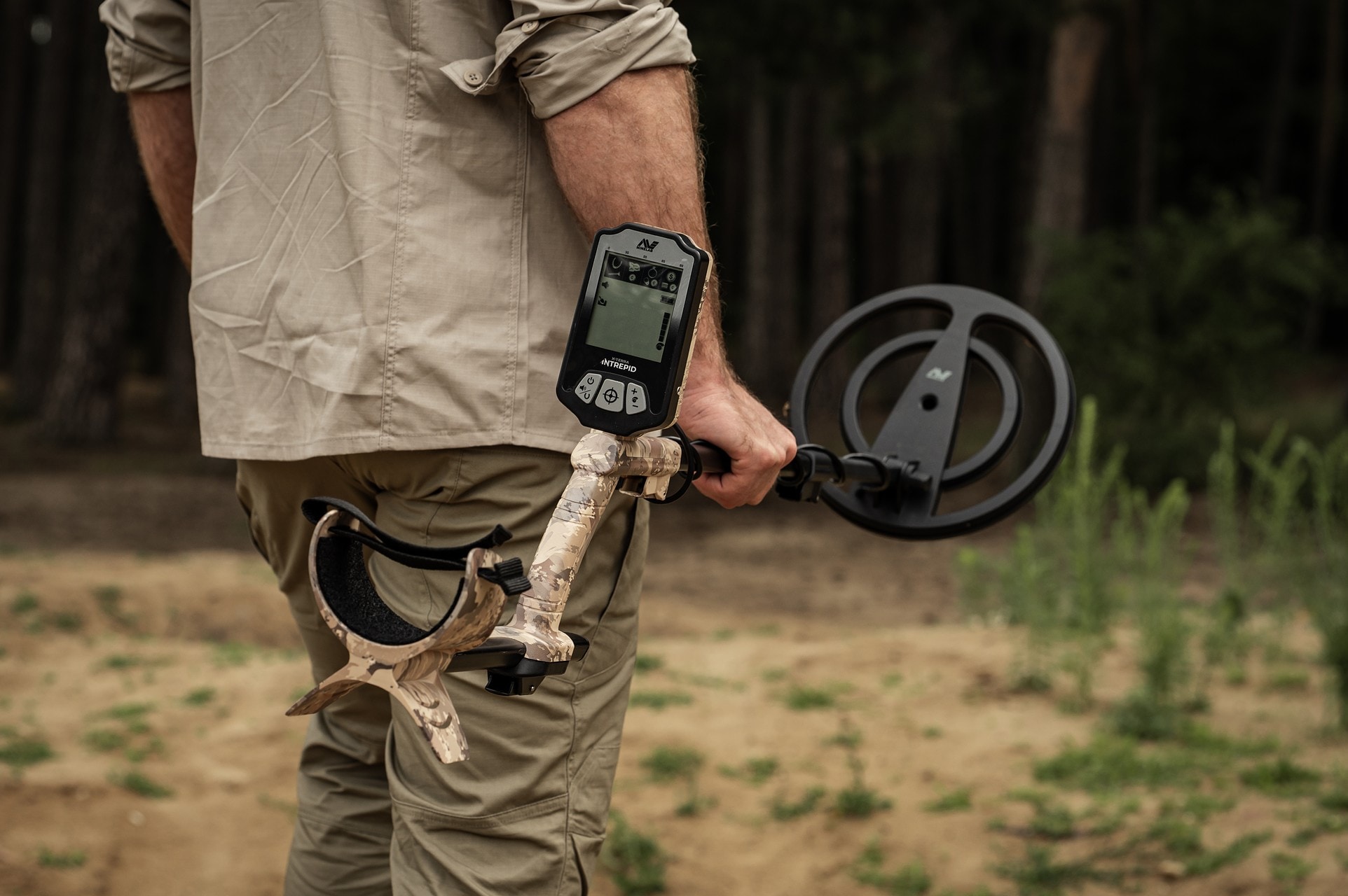 Detector de metale Minelab X-Terra Intrepid Tactical