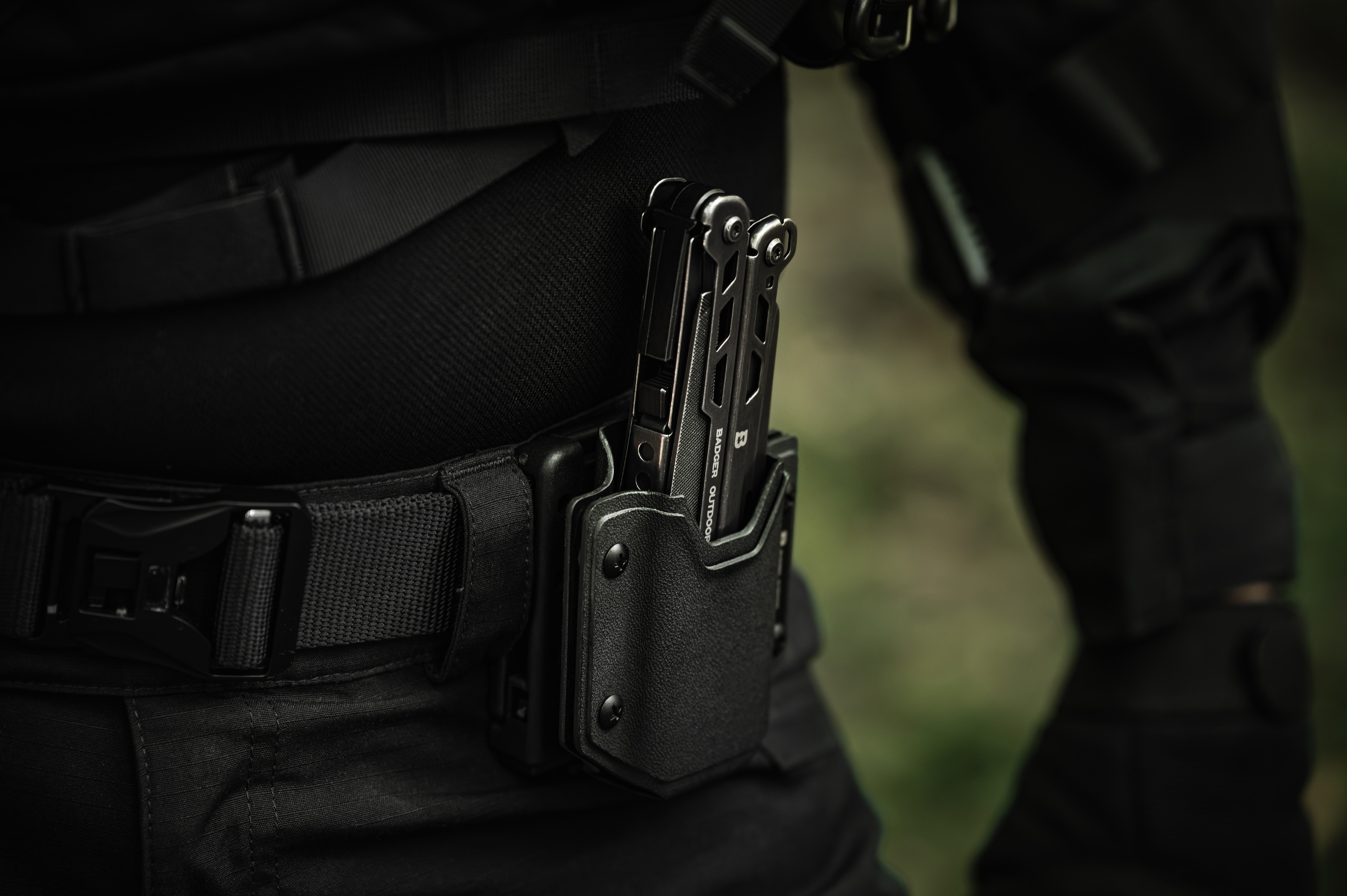 Toc Badger Outdoor Multitool Tactical Holster X - Black