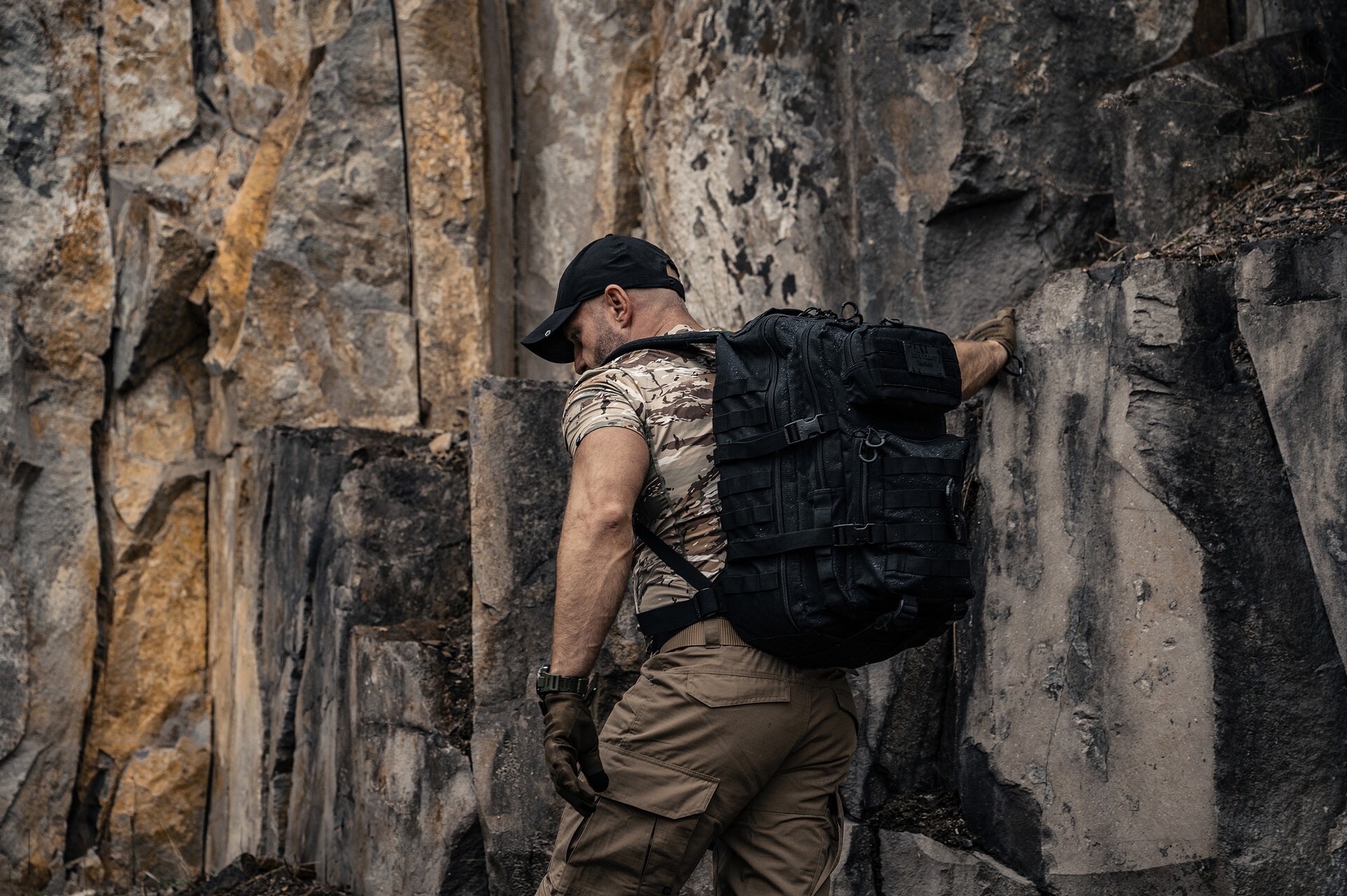 Rucsac Brytzky Tactical Polygon Large 36 l - Black