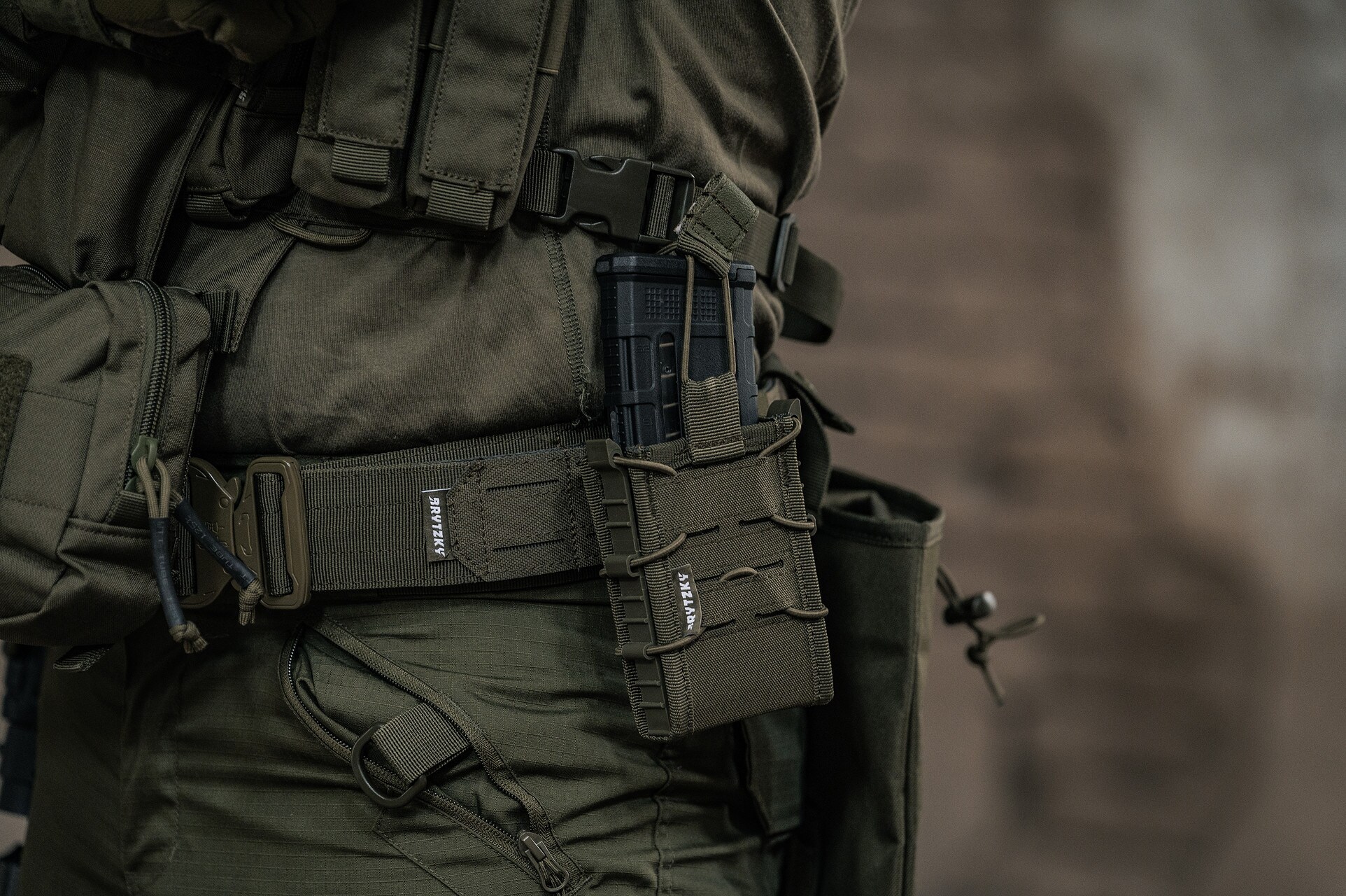 Portîncărcător Brytzky Tactical Dutyslot pentru încărcător mare - Olive