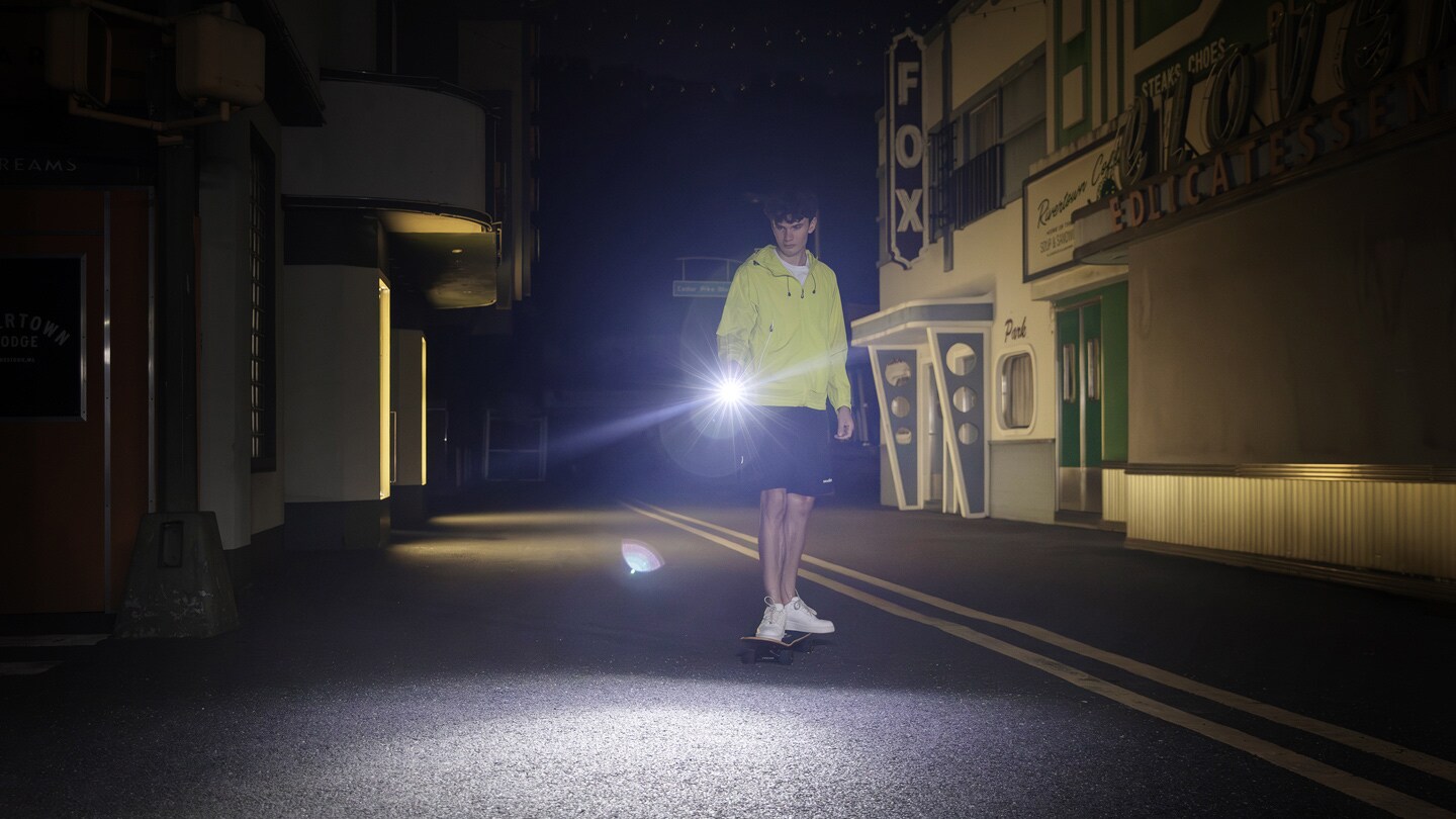 Lanternă Olight Arkpro Lite Cool White Matte Black - 1200 lumeni