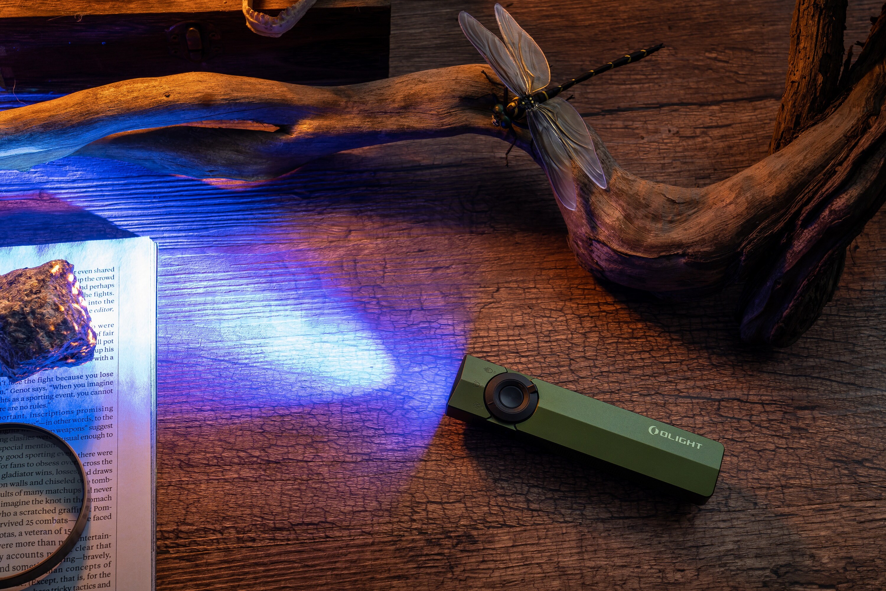 Lanternă Olight ArkPro Class 1 Cool White OD Green - 1500 lumeni