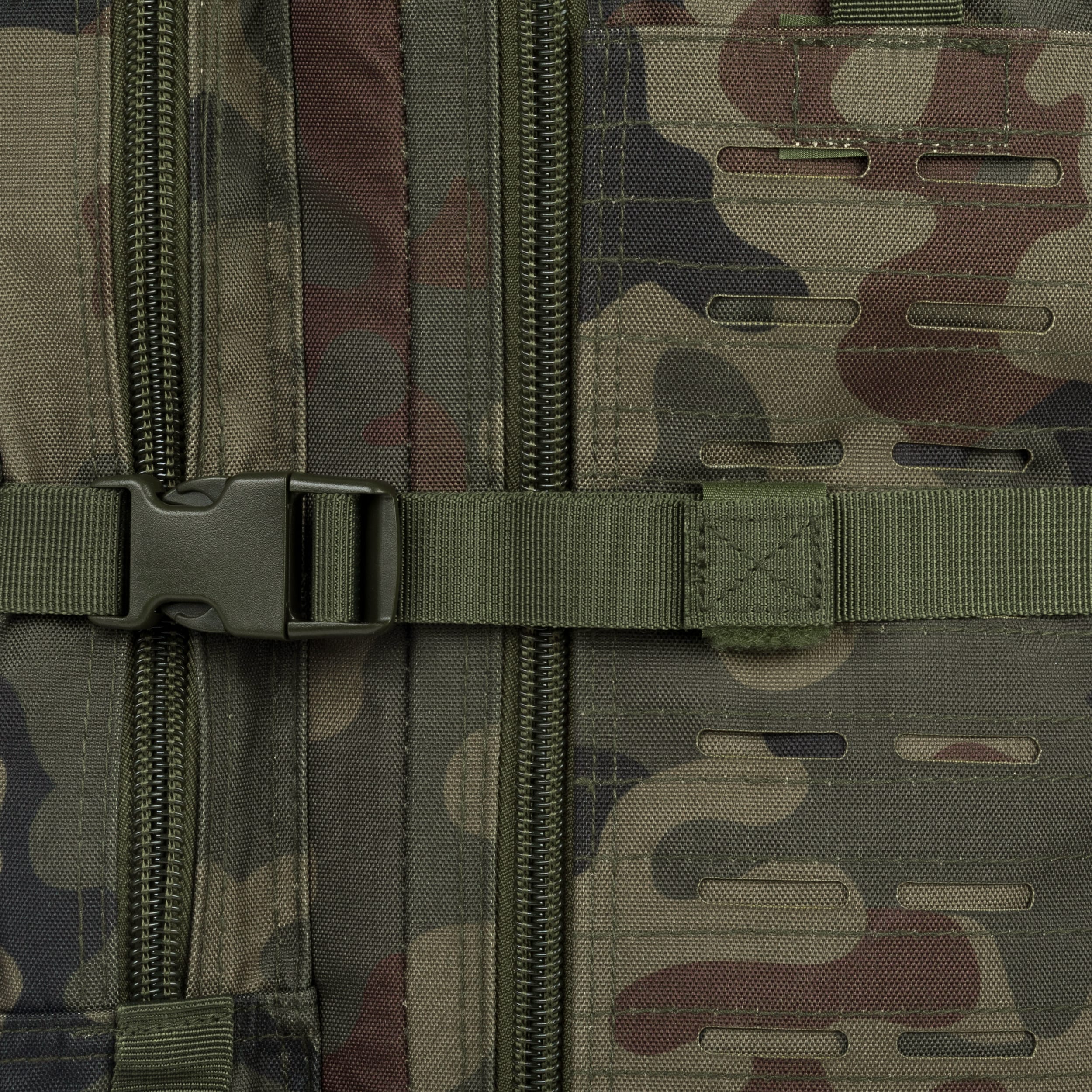 Rucsac Mil-Tec Assault Pack Laser Cut Large 36 l - wz.93 Pantera PL Woodland