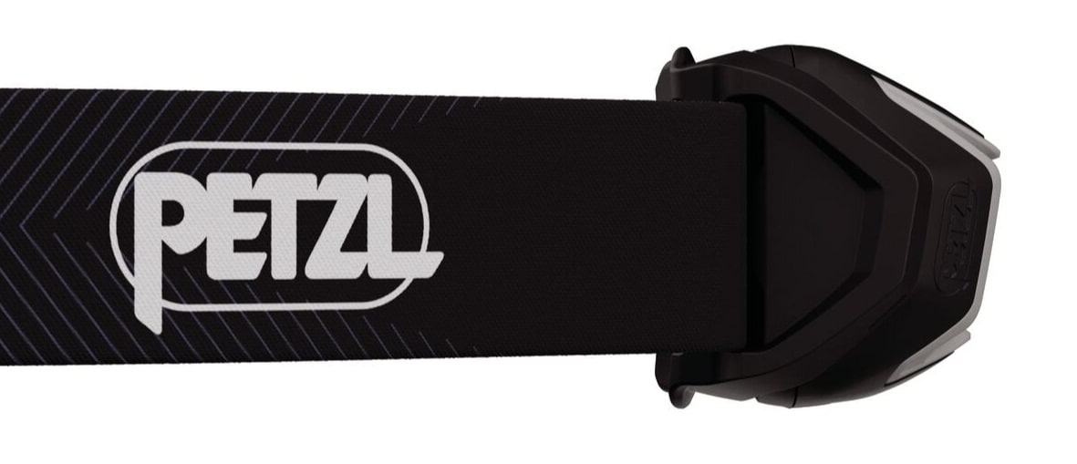 Lanternă frontală Petzl Actik Core Black - 625 lumeni
