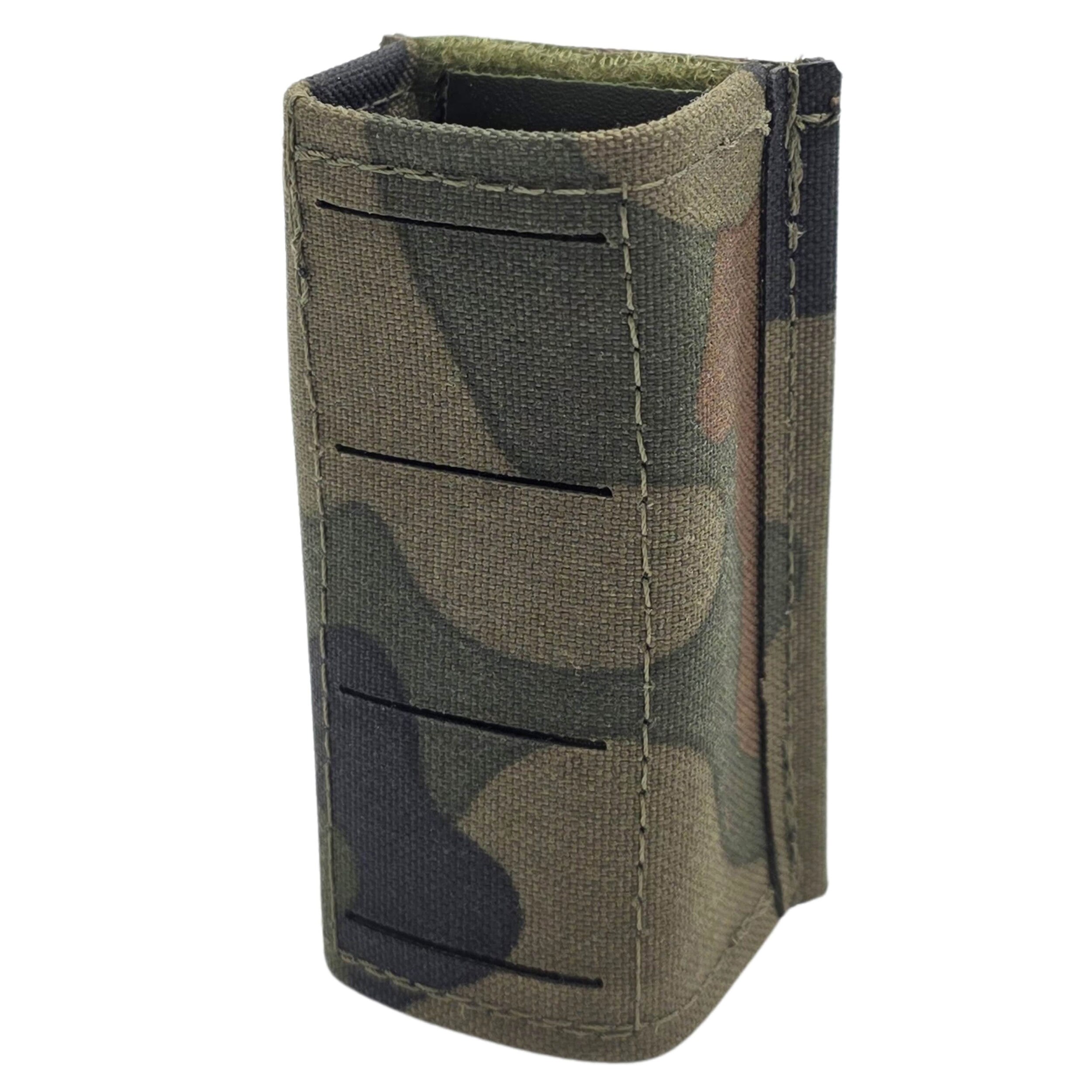 Portîncărcător deschis Combat Lab Kydex pentru încărcător mic - wz.93 Pantera PL Woodland