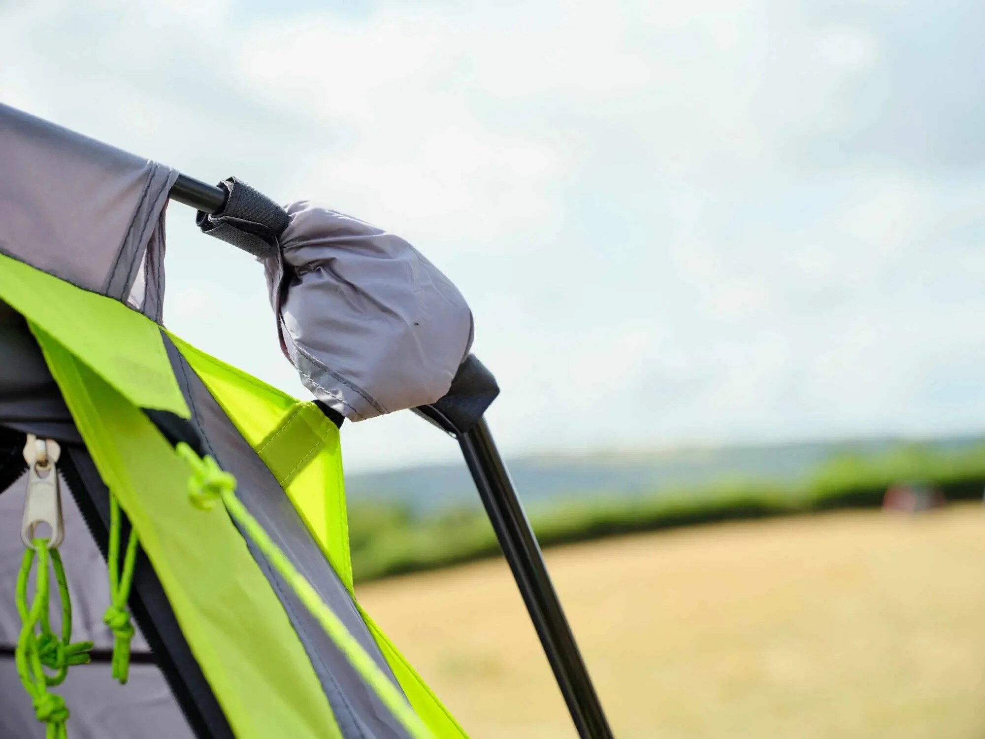 Cort pentru 4 persoane Coleman Fastpitch Victoria Falls 4 BlackOut