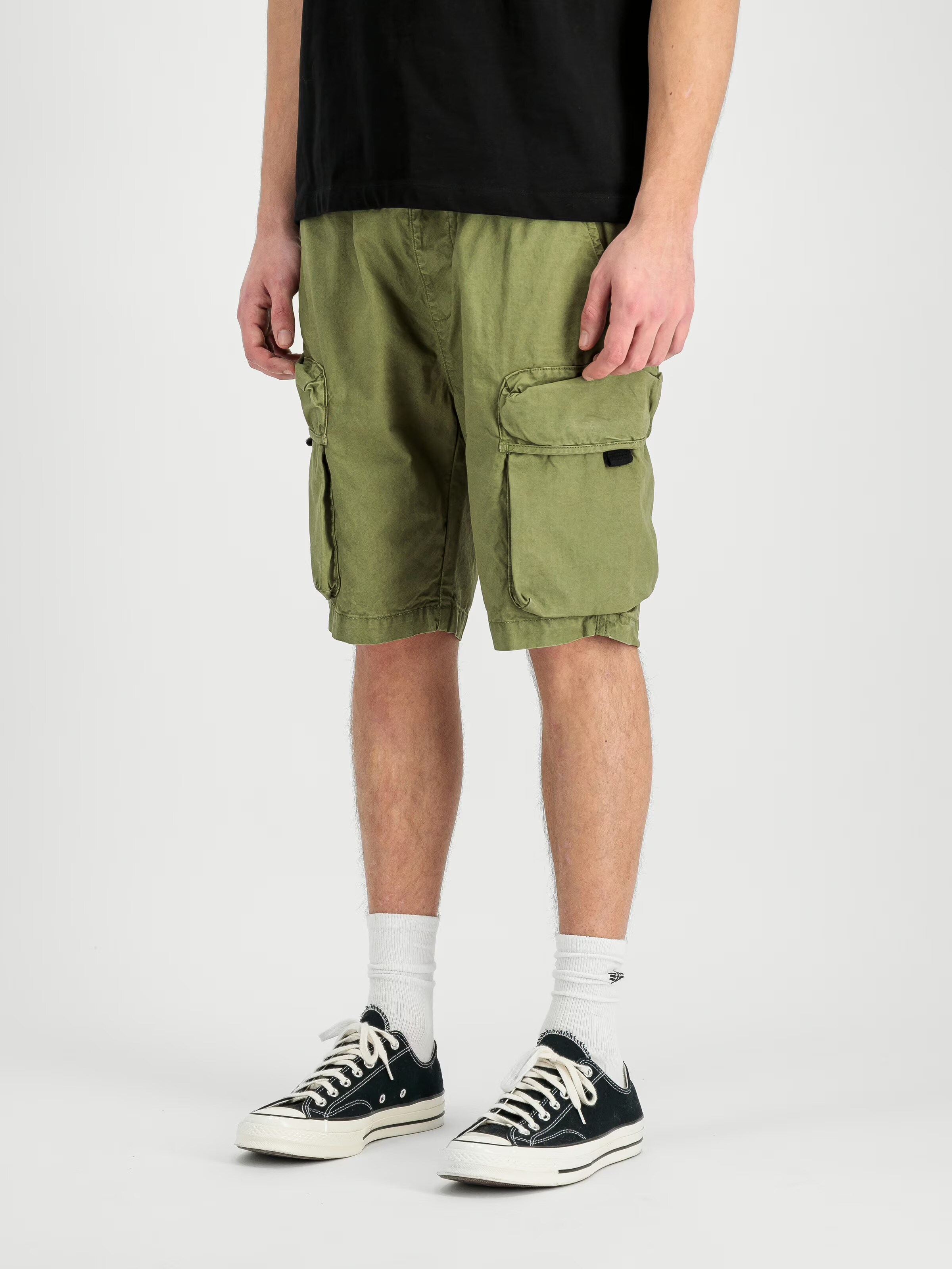 Pantaloni scurți Alpha Industries Division - Olive