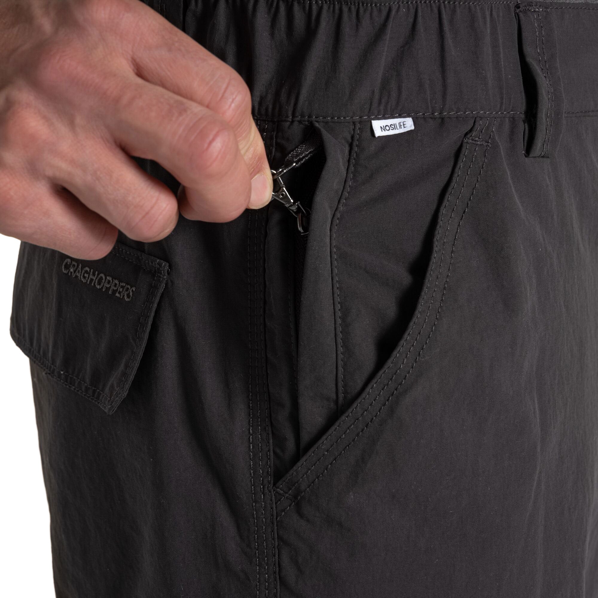 Pantaloni scurți Craghoppers NosiLife Cargo Shorts III - Black Pepper