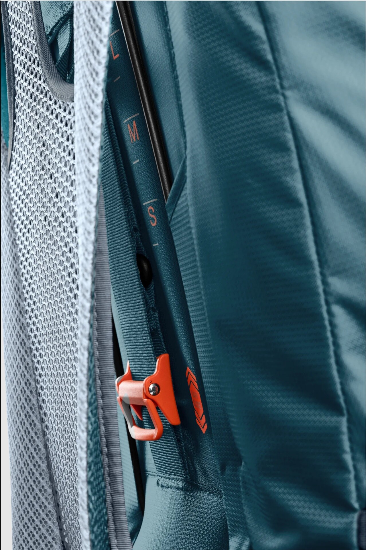 Rucsac Deuter Futura Air Trek 60+10 l - Atlantic/Ink