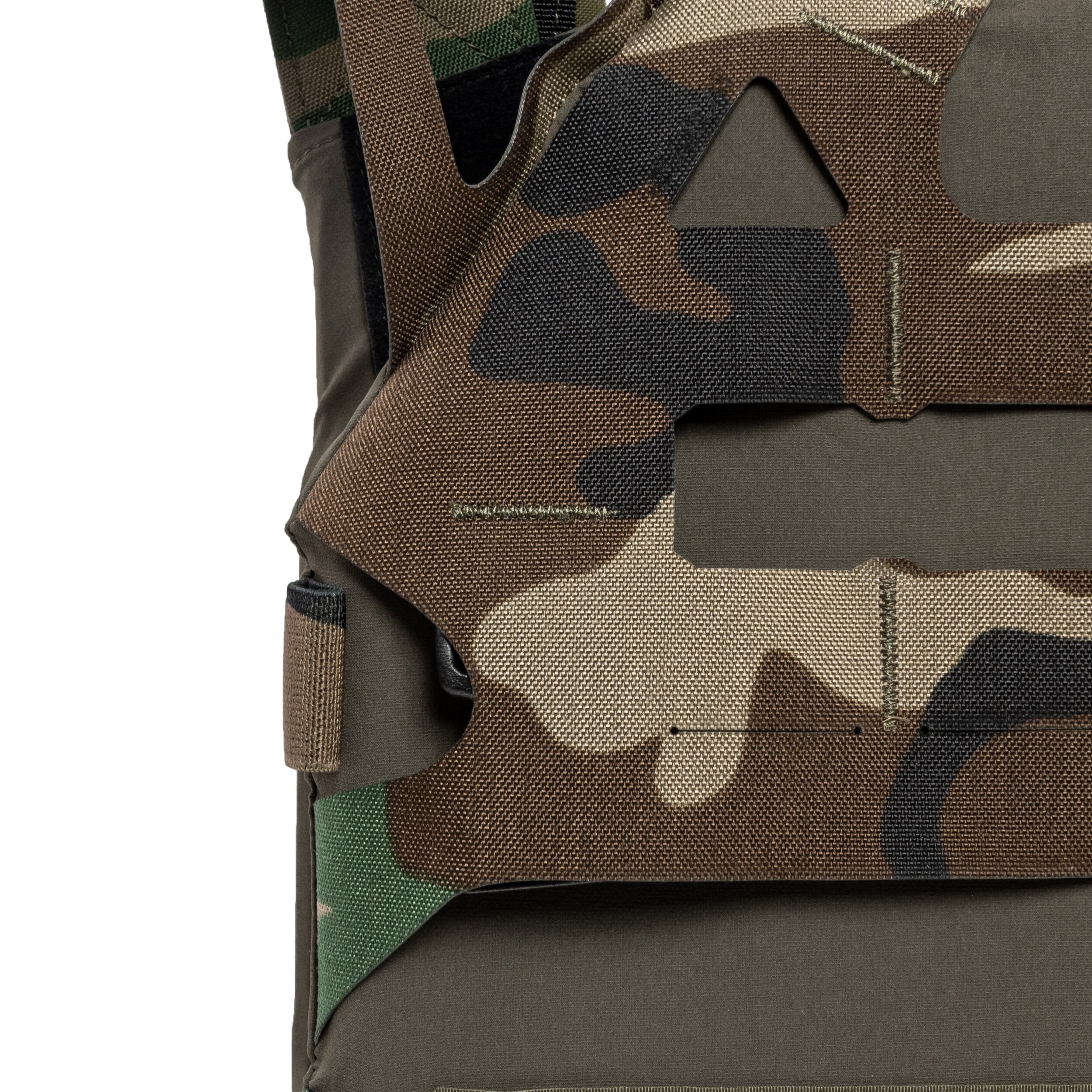 Vestă tactică Direct Action Bearcat Ultralight Plate Carrier Woodland - pentru plăci balistice L
