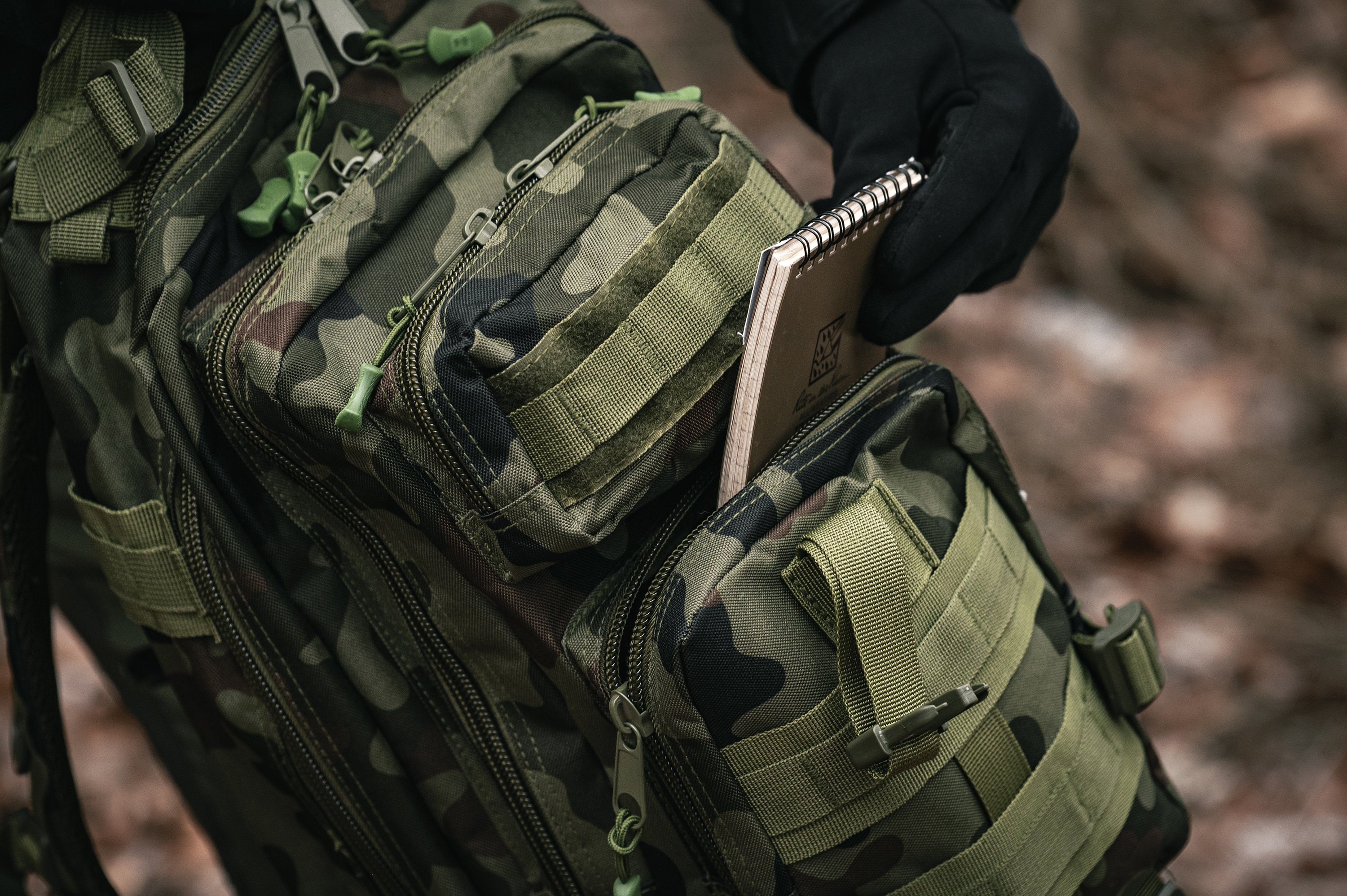 Rucsac Badger Outdoor Recon 25 l - wz.93 Pantera PL Woodland