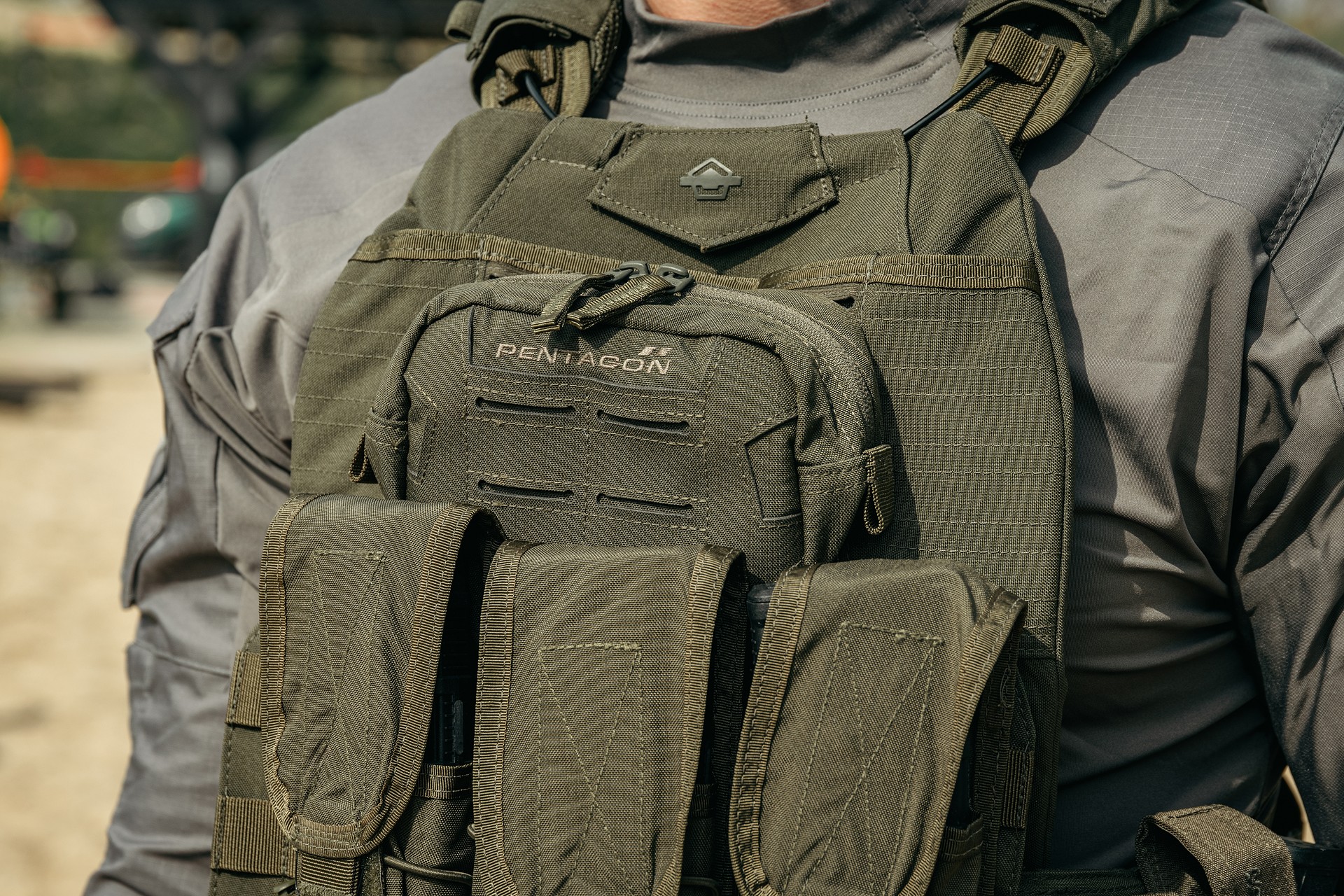 Vestă tactică Pentagon Milon - RAL 7013