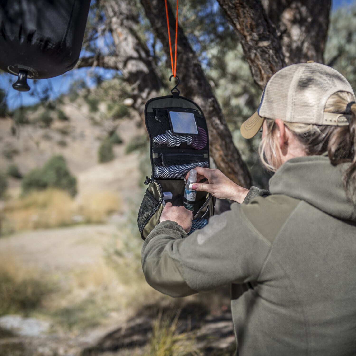 Borsetă cosmetică Helikon Travel Toiletry Bag - Olive Green/Black