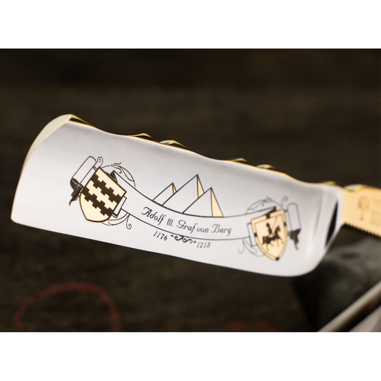 Brici Boker Graf Adolf III 6/8