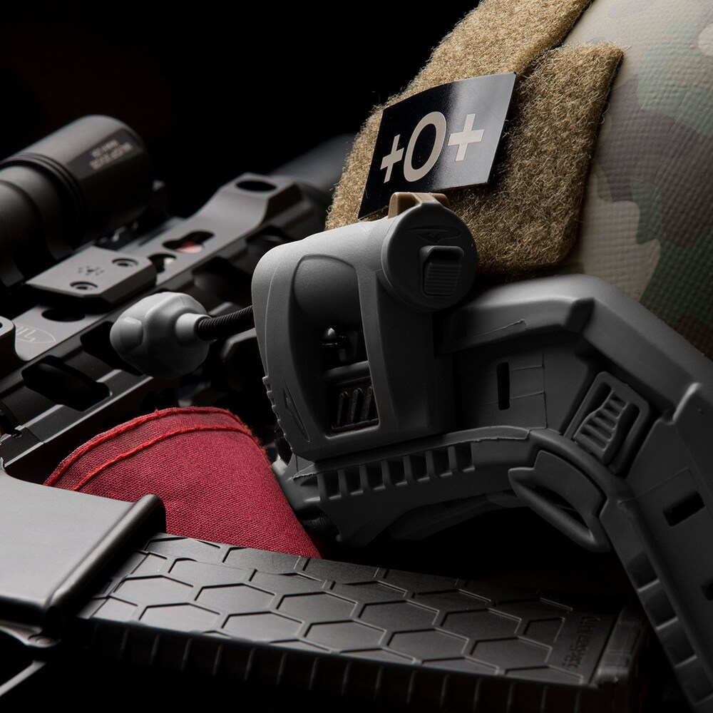 Lanternă pentru cască militară Princeton Tec Charge Pro Black - 55 lumeni