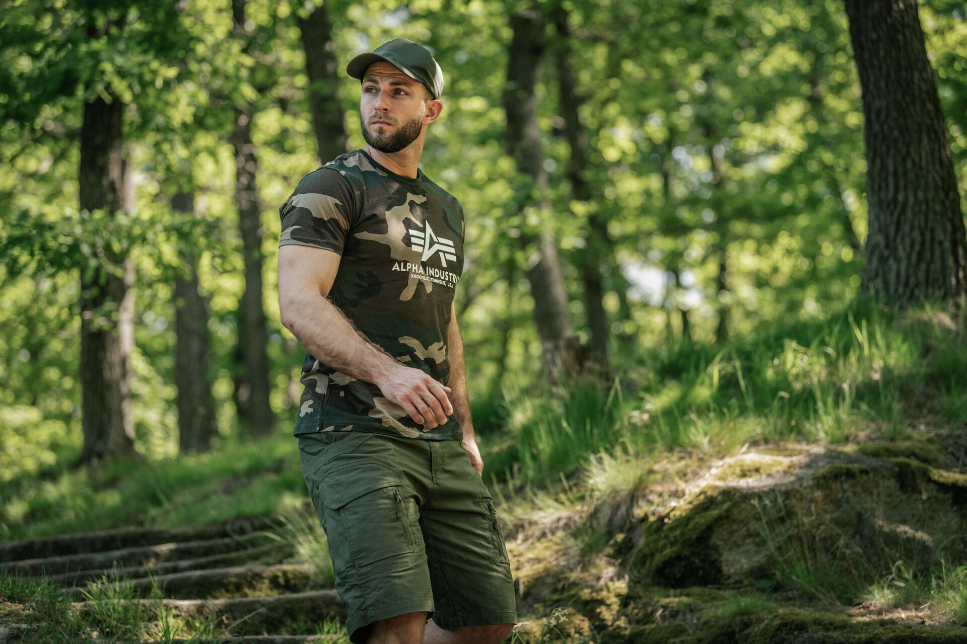 Tricou Alpha Industries Basic - Woodland Camo 65